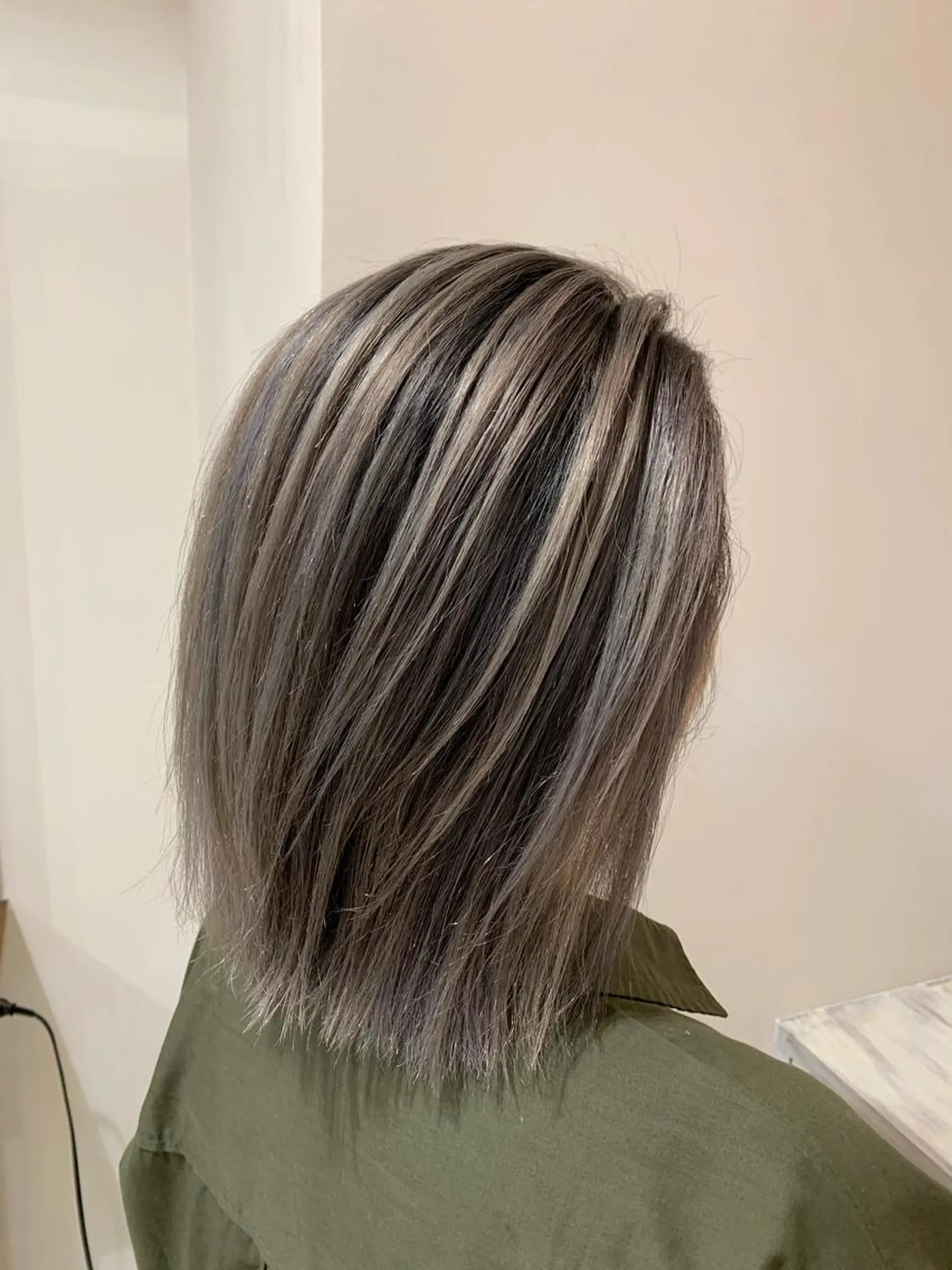 ミディアム カラー 店長担当🌟 矢吹ガブリエル🌟のヘアスタイル