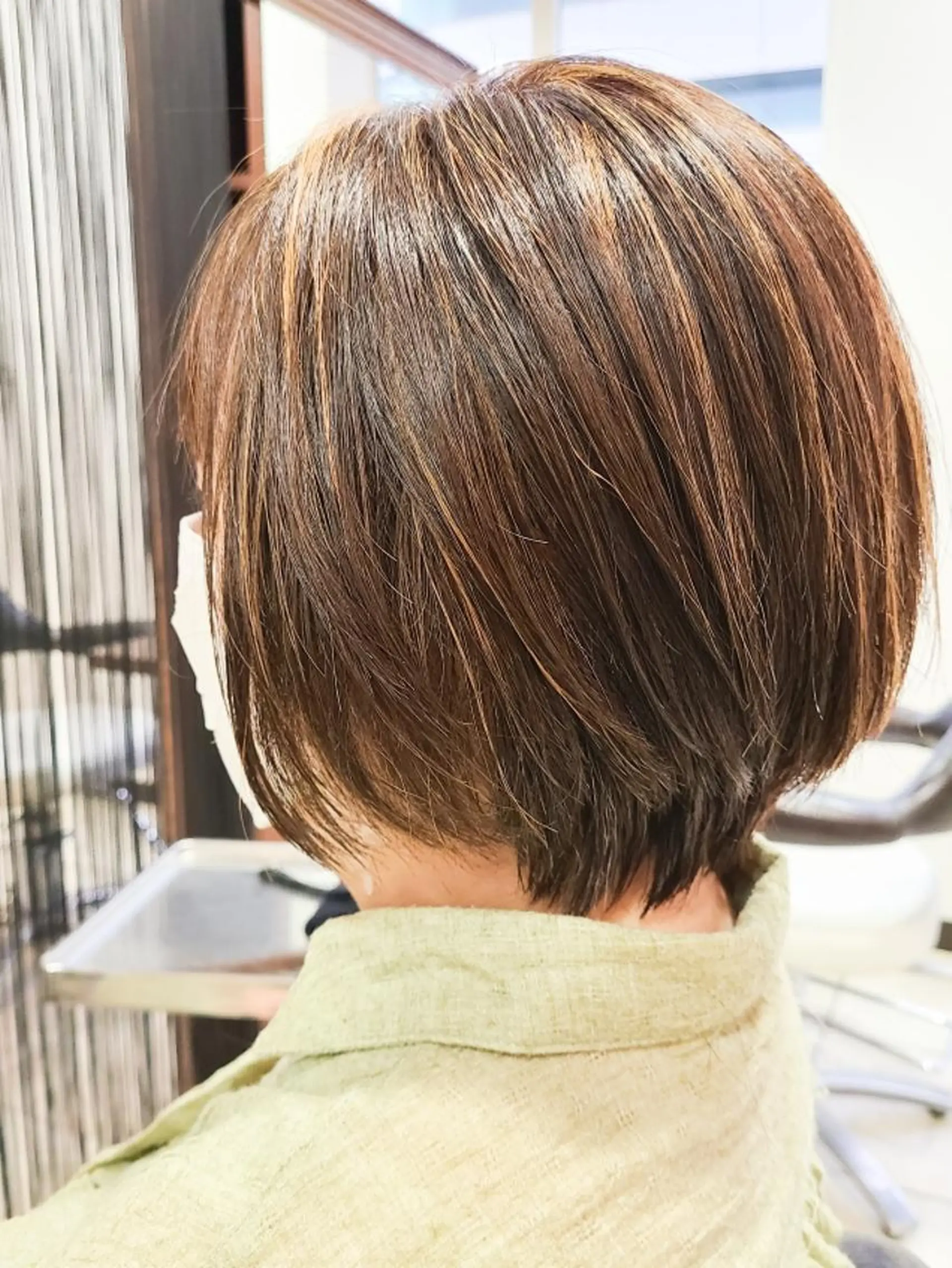 ショート カラー ブリーチ、デザイン  カラー福士直矢のヘアスタイル