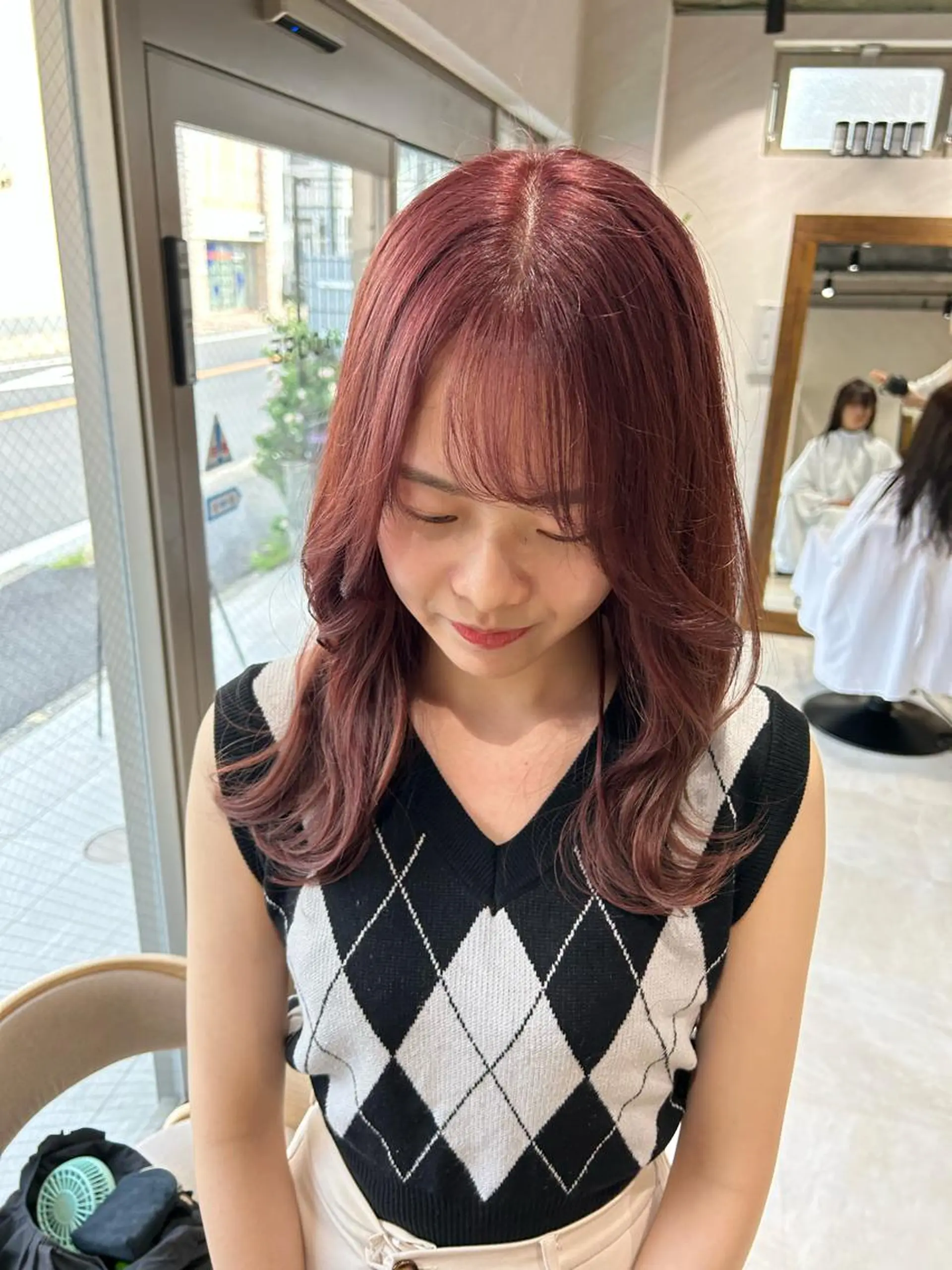 セミロング カラー 🎀レイヤー・艶カラ ー🎀YUMEKAのヘアスタイル