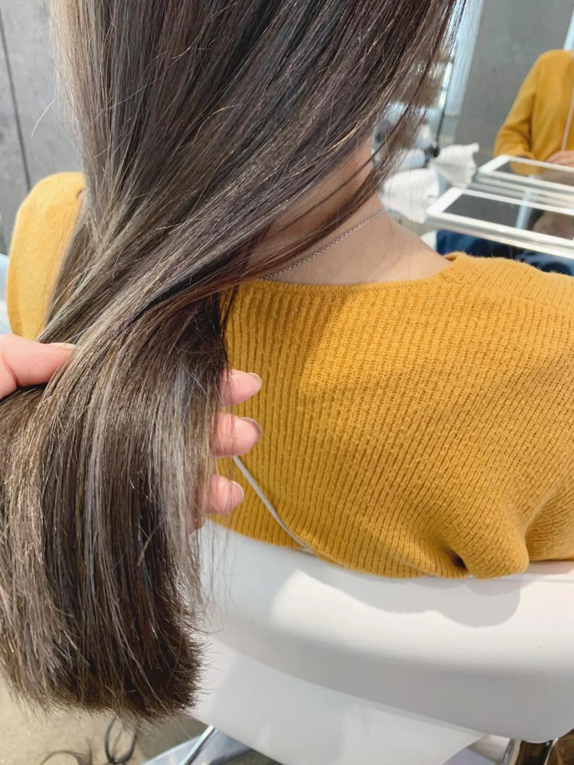 ロング カラー ハイライトカラー ハイライト カット ヘアカラー トリートメント 山下 千明のヘアスタイル