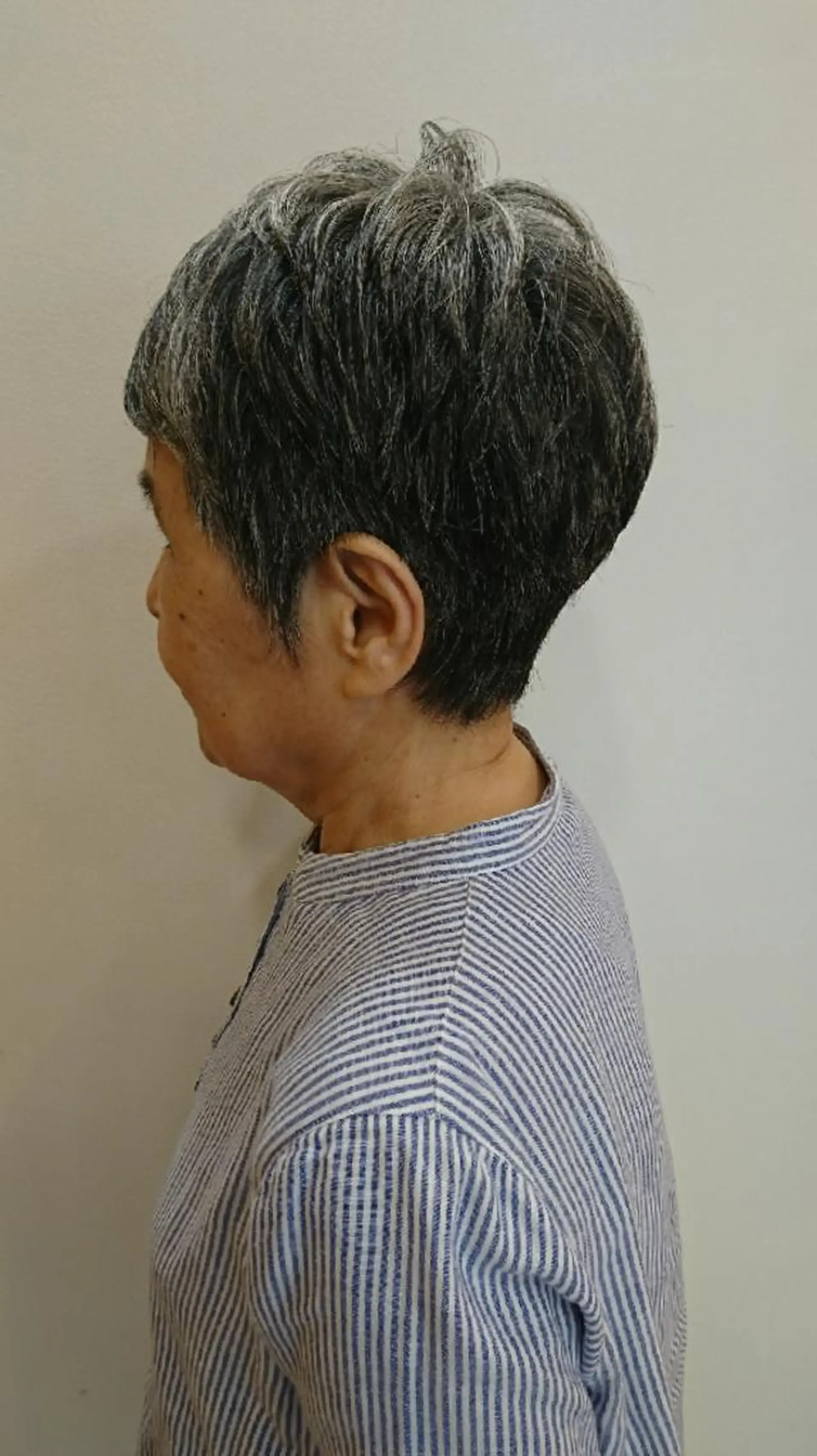 ショート 齋藤 愛美のヘアスタイル