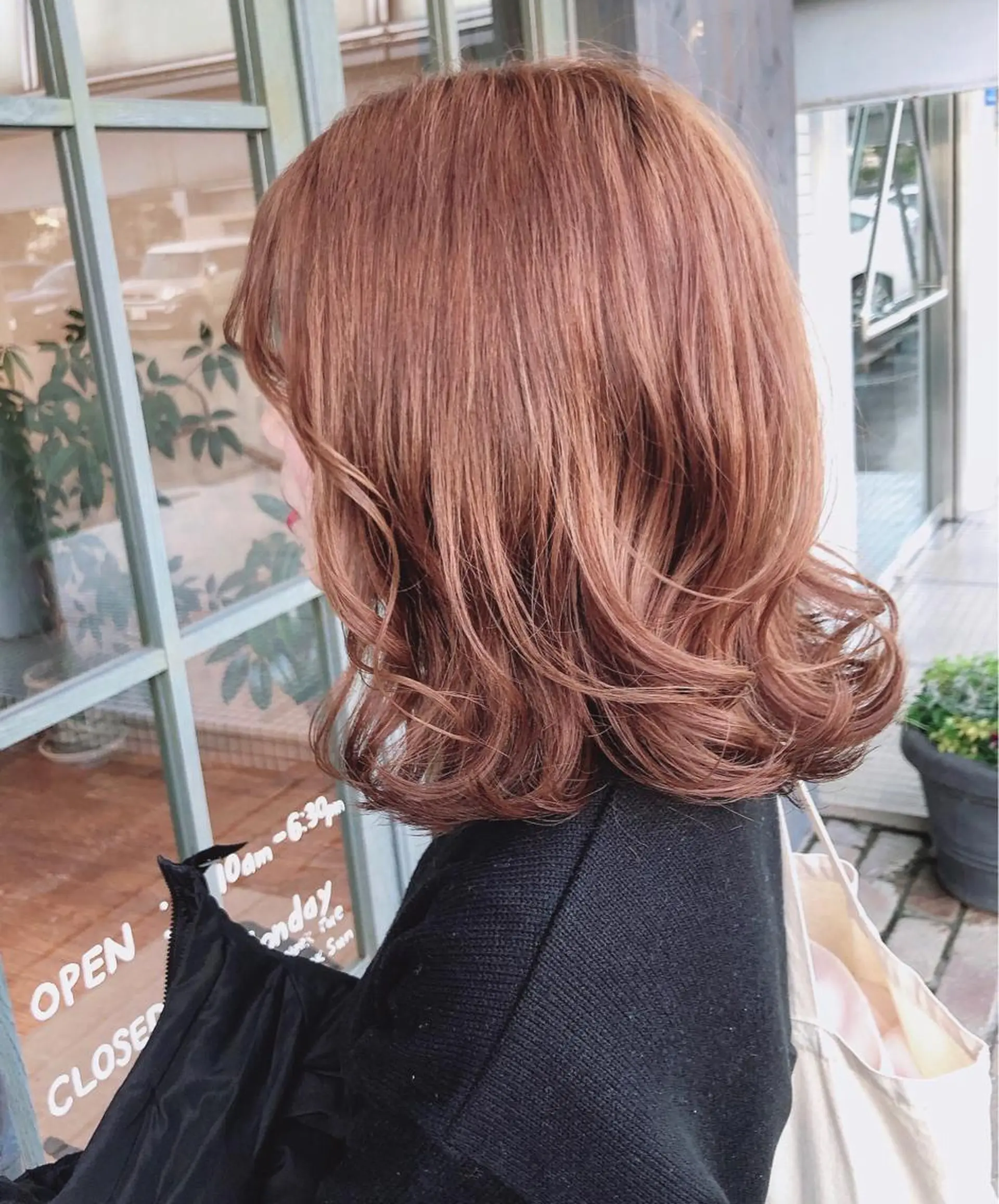 ミディアム カラー カット ヘアカラー 永井 亜実のヘアスタイル