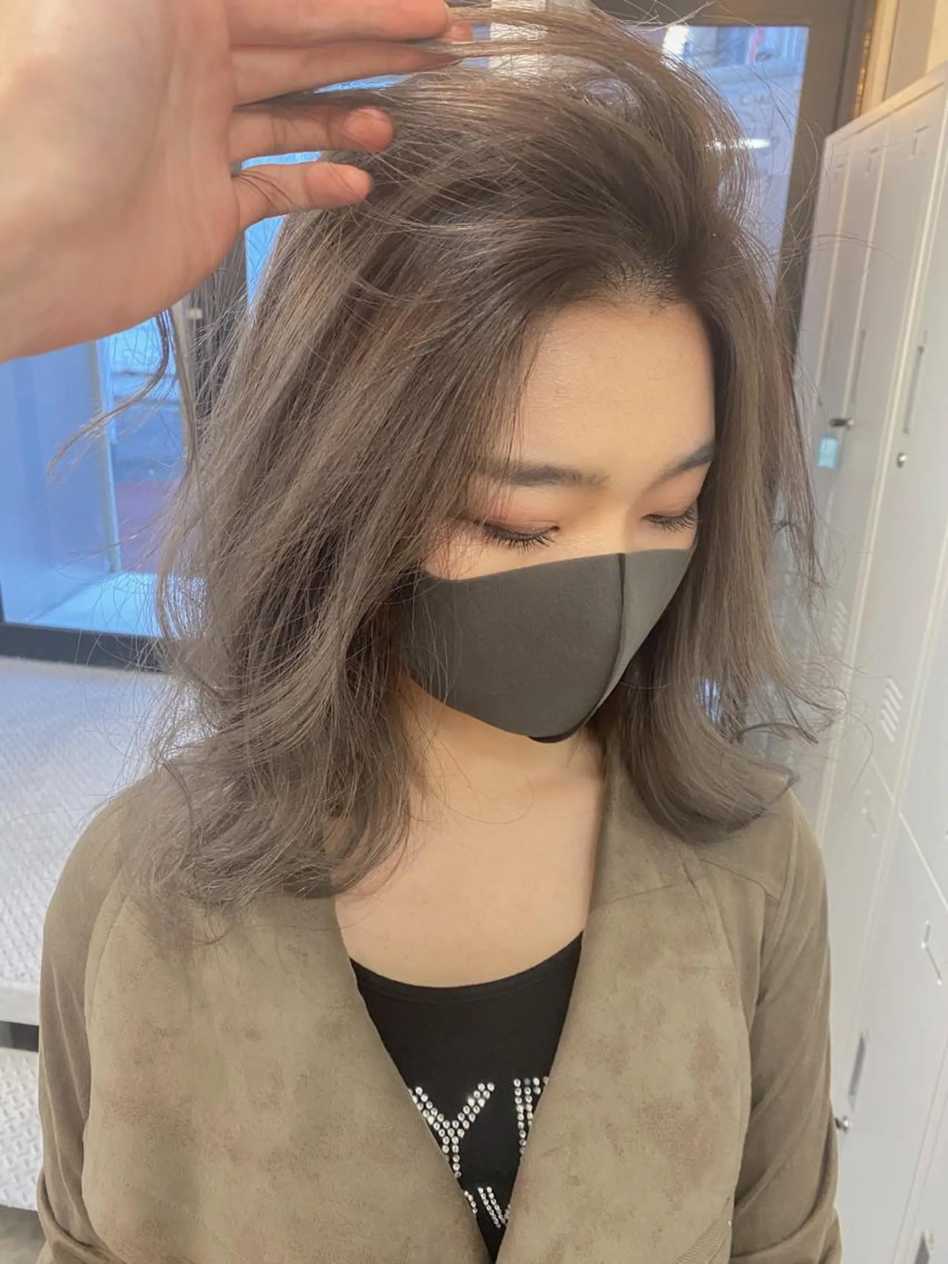 ミディアム カラー バレイヤージュ ダブルカラー ハイトーンカラー 外国人風カラー レイヤーカット カット ヘアカラー トリートメント 海外デザイン🇺🇸 石渡諒太のヘアスタイル