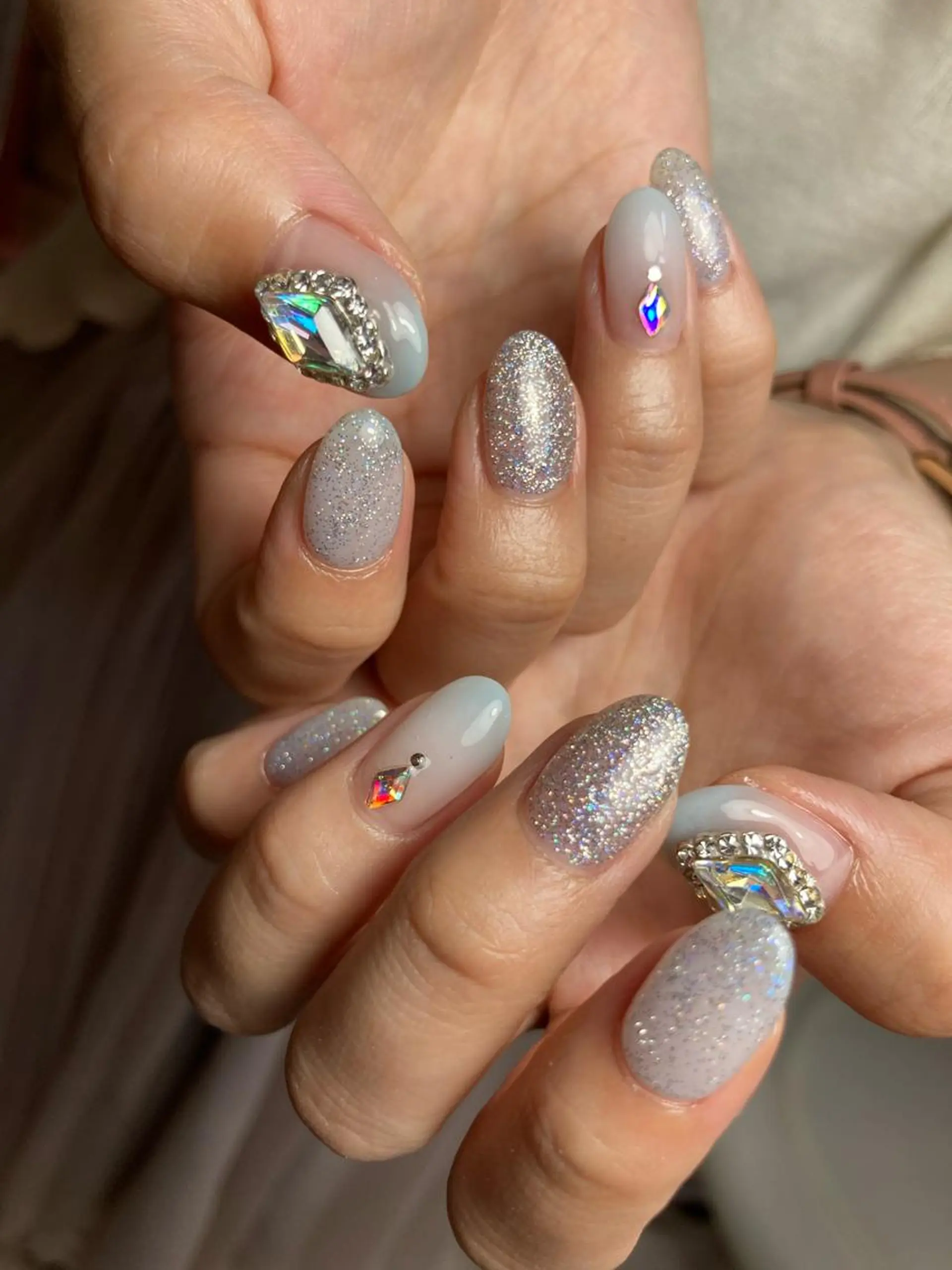 ネイル elu ：nail＆eyeのネイルデザイン