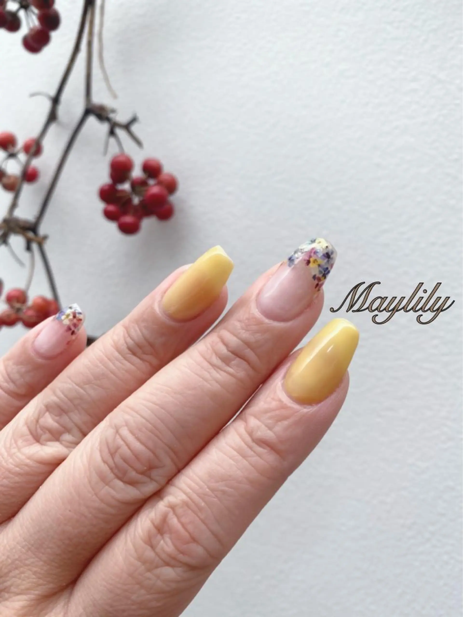 ネイル 持ち込み Nail care salon Maylily所属・Nail salon Maylilyのネイルデザイン