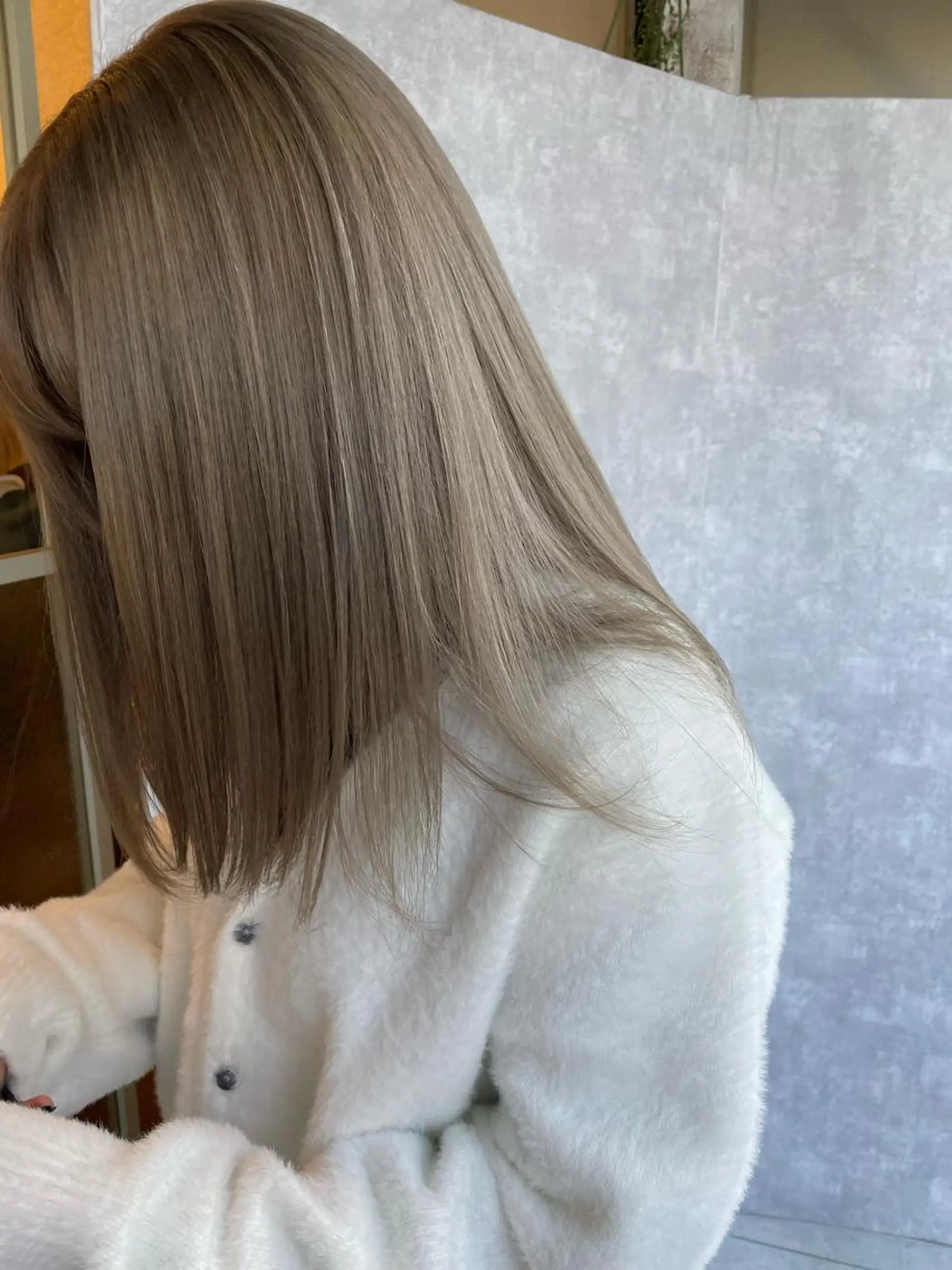 セミロング 【完全個室】髪質改善 暖色カラー/山崎唯奈のヘアスタイル