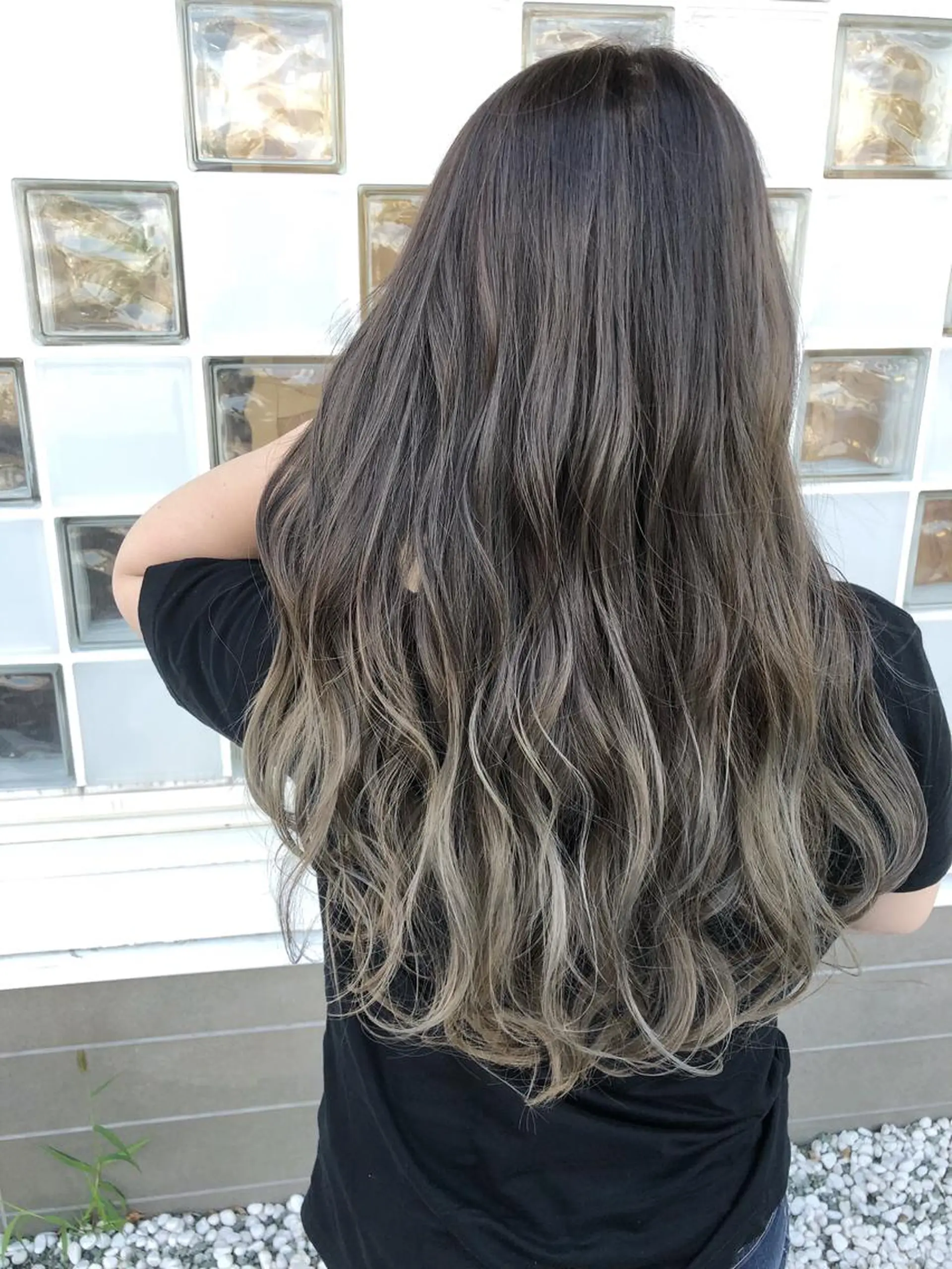 ロング カット ヘアカラー トリートメント 具志 正太のヘアスタイル