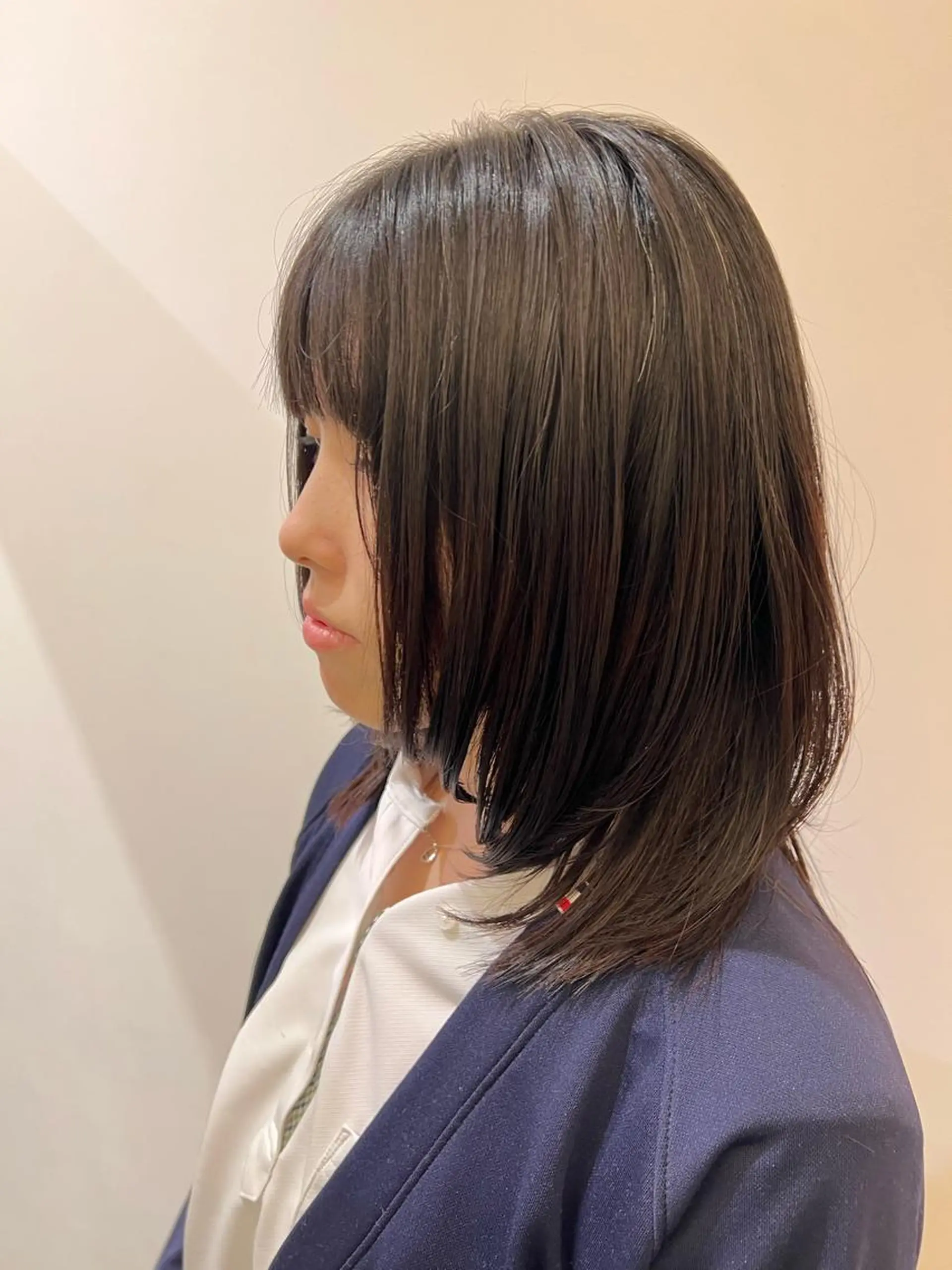 ミディアム 顔まわりレイヤー 顔周りカット レイヤーカット ROSSO 大橋店 /大野　凜のヘアスタイル