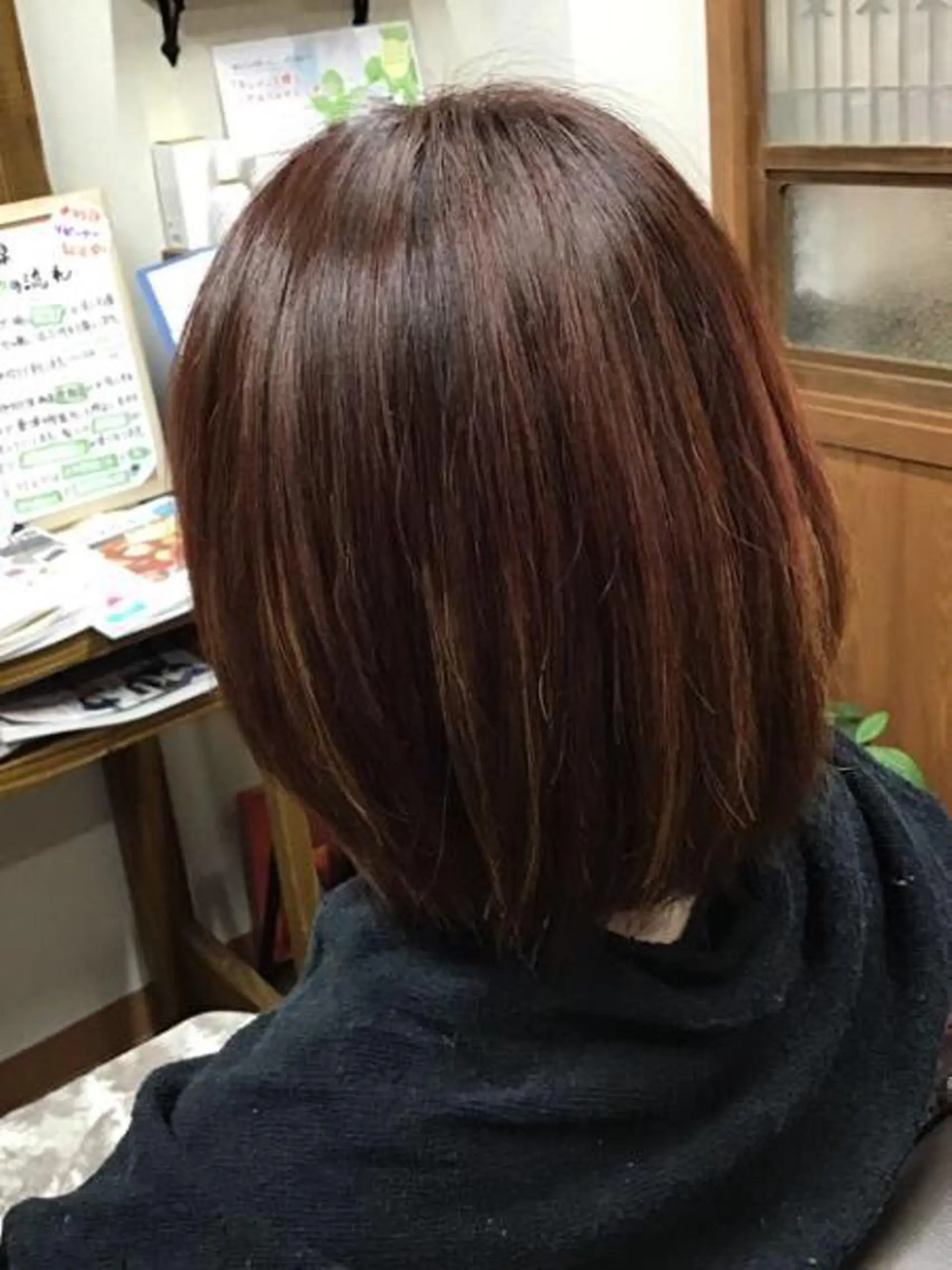 ミディアム ボブ さっち  のヘアスタイル