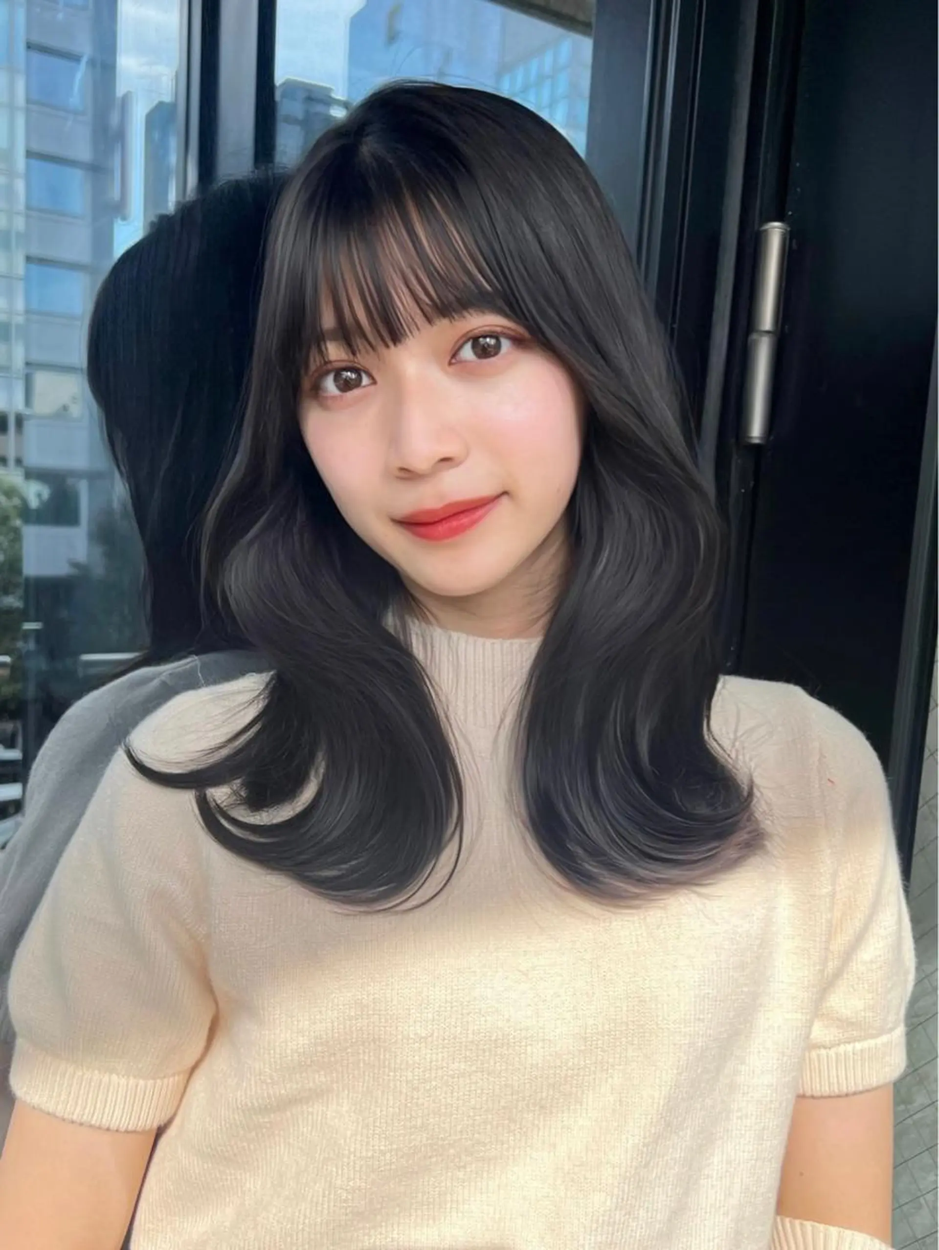 セミロング 韓国ヘア♡ 顔まわりカットayaのヘアスタイル