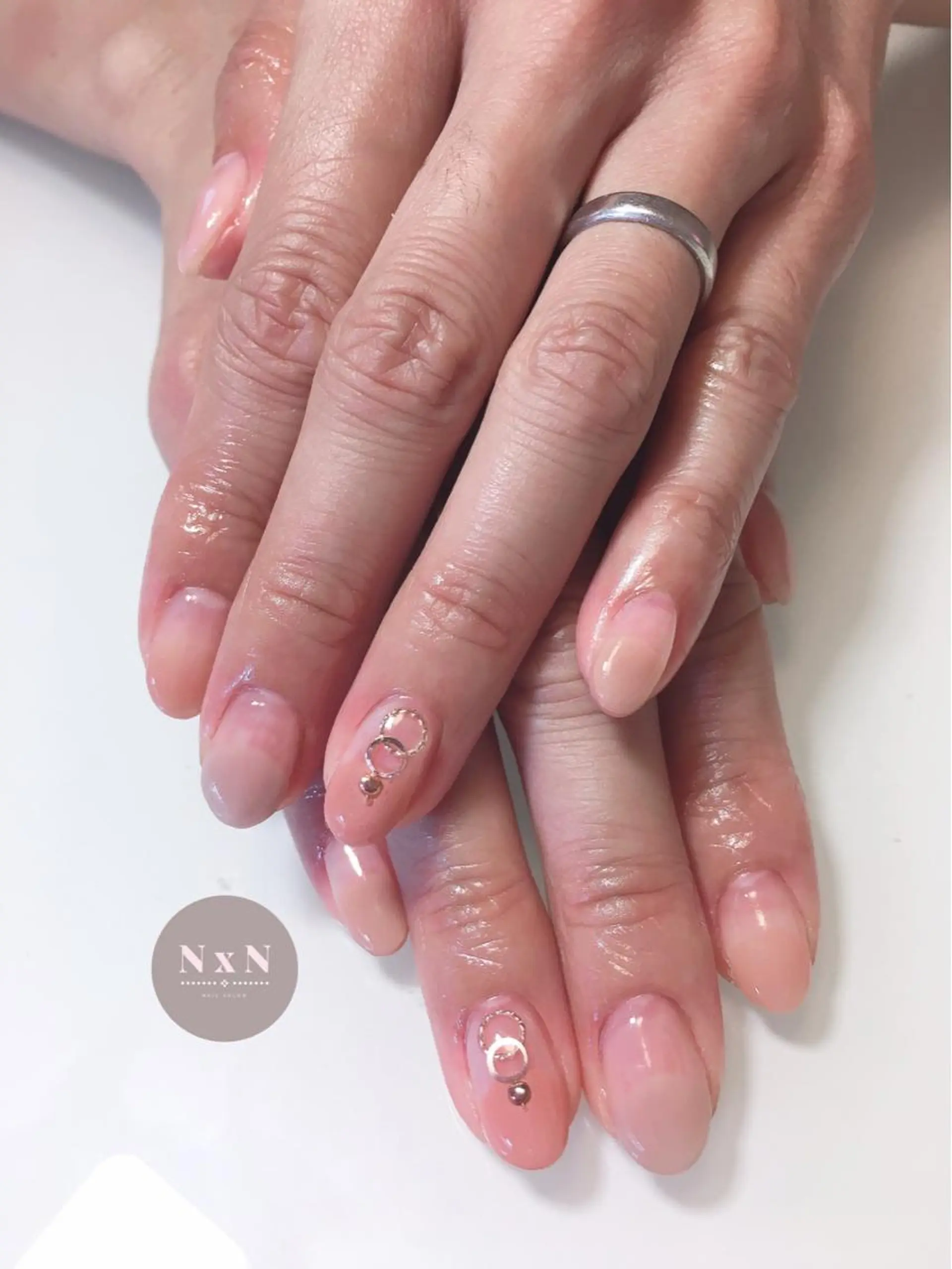 ネイル フレンチネイル ジェルネイル オフィスネイル ぷっくりネイル シンプルネイル ハンドネイル nail salon N×Nのネイルデザイン