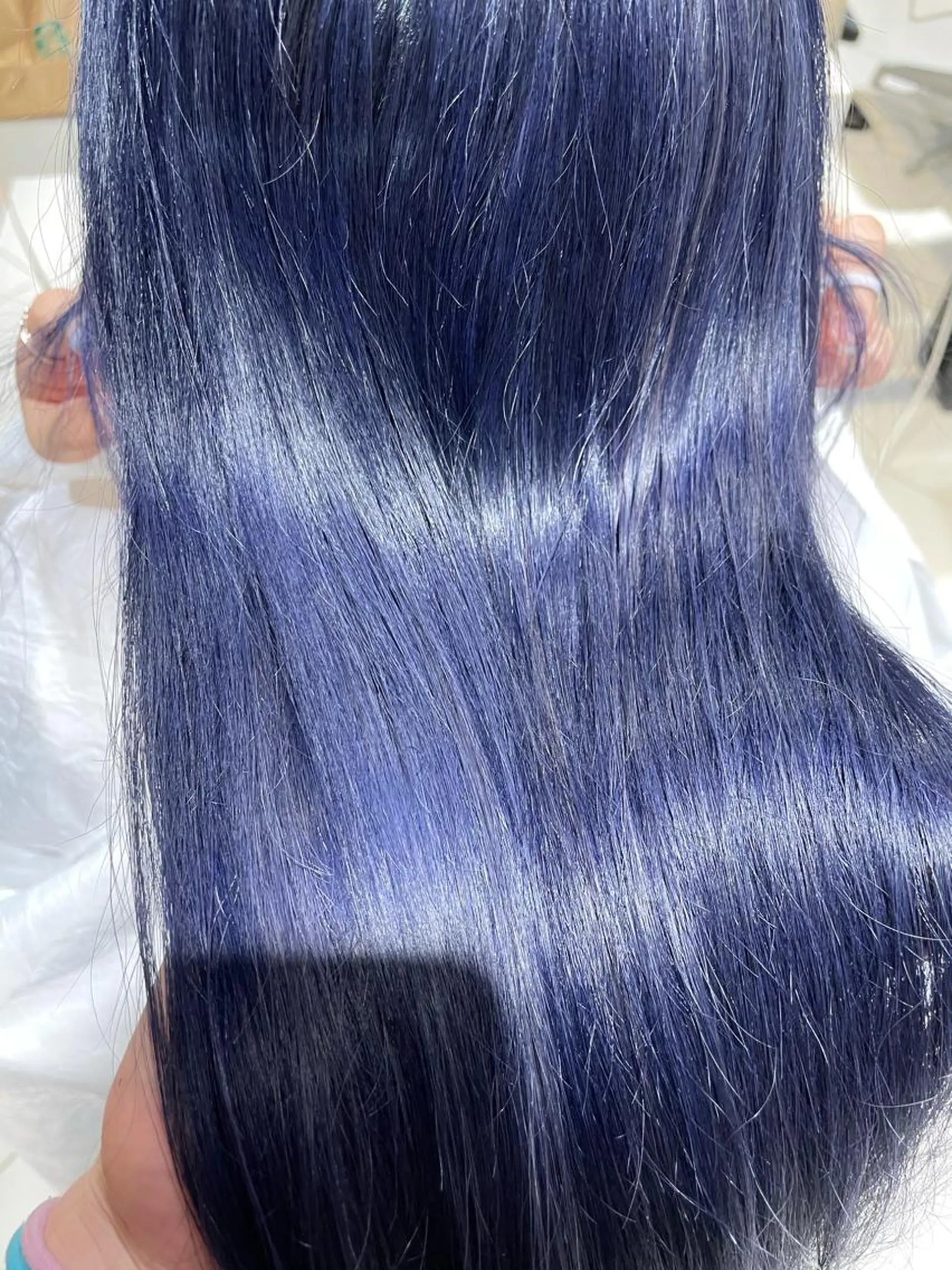 ロング カラー ヘアアレンジ ブルーカラー ネイビーカラー ヘアカラー deseo 透明色艶カラーツバサのヘアスタイル