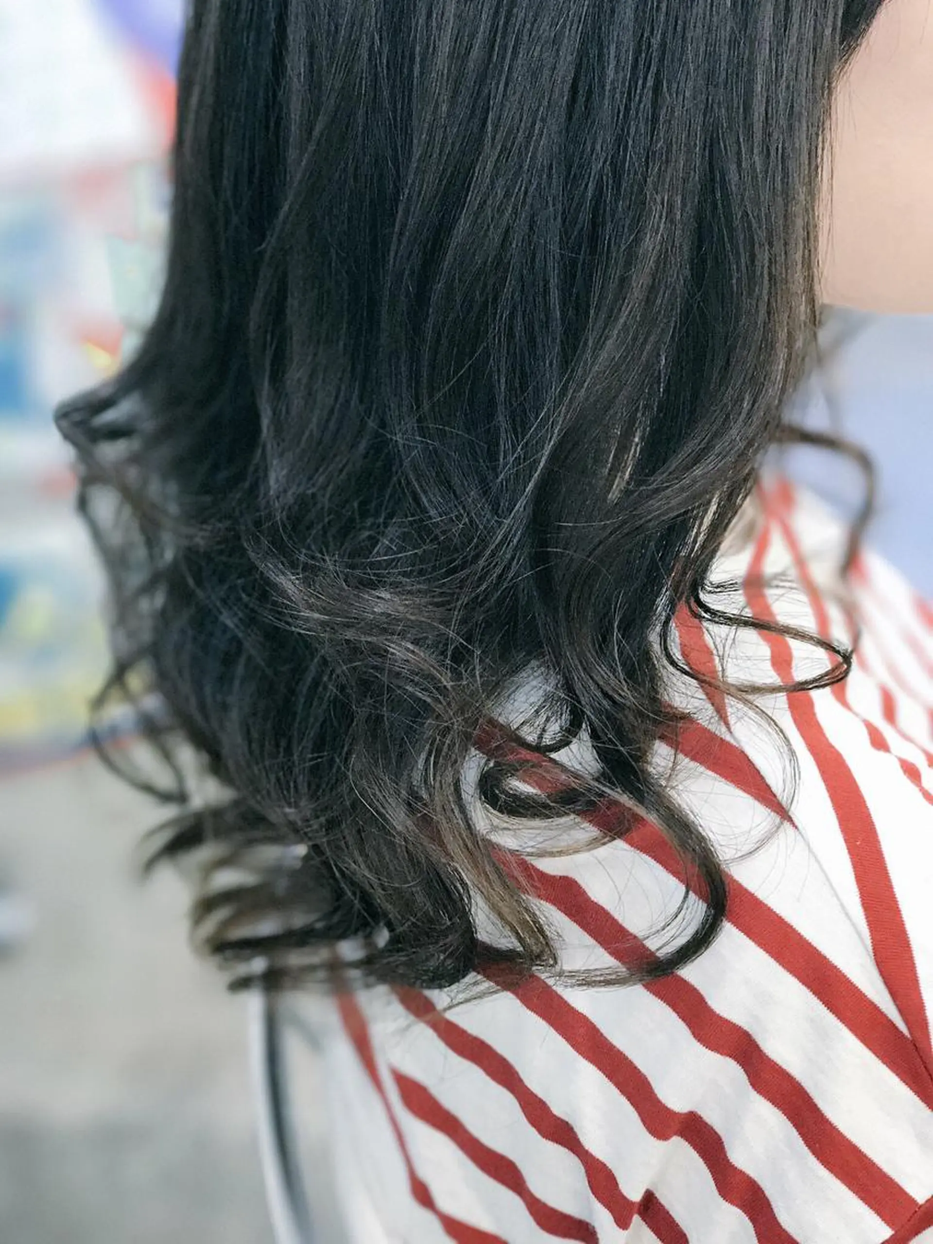 カラー アルファ シェリのヘアスタイル