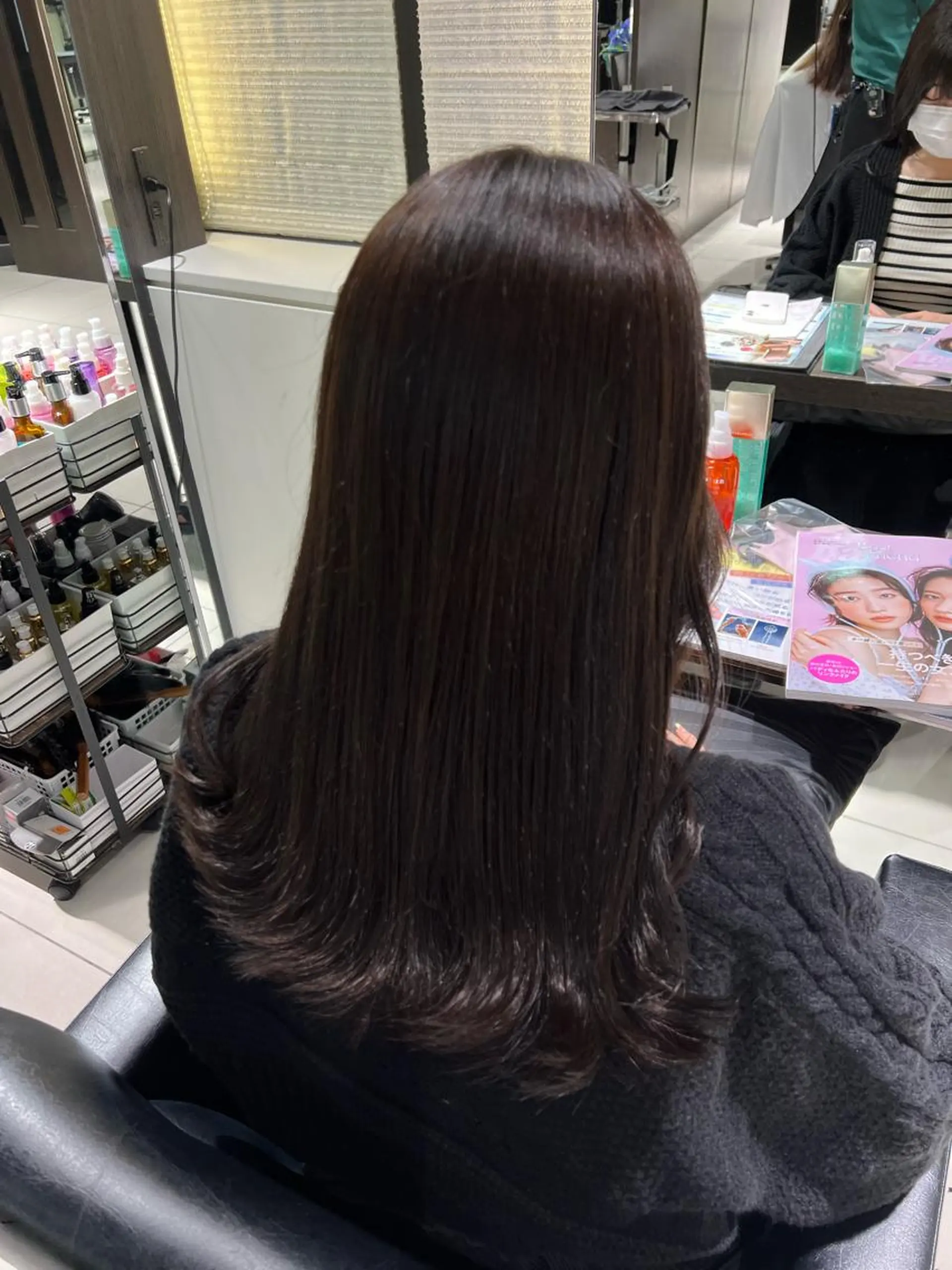 セミロング カラー 🧊🪞透明感カラー himeのヘアスタイル