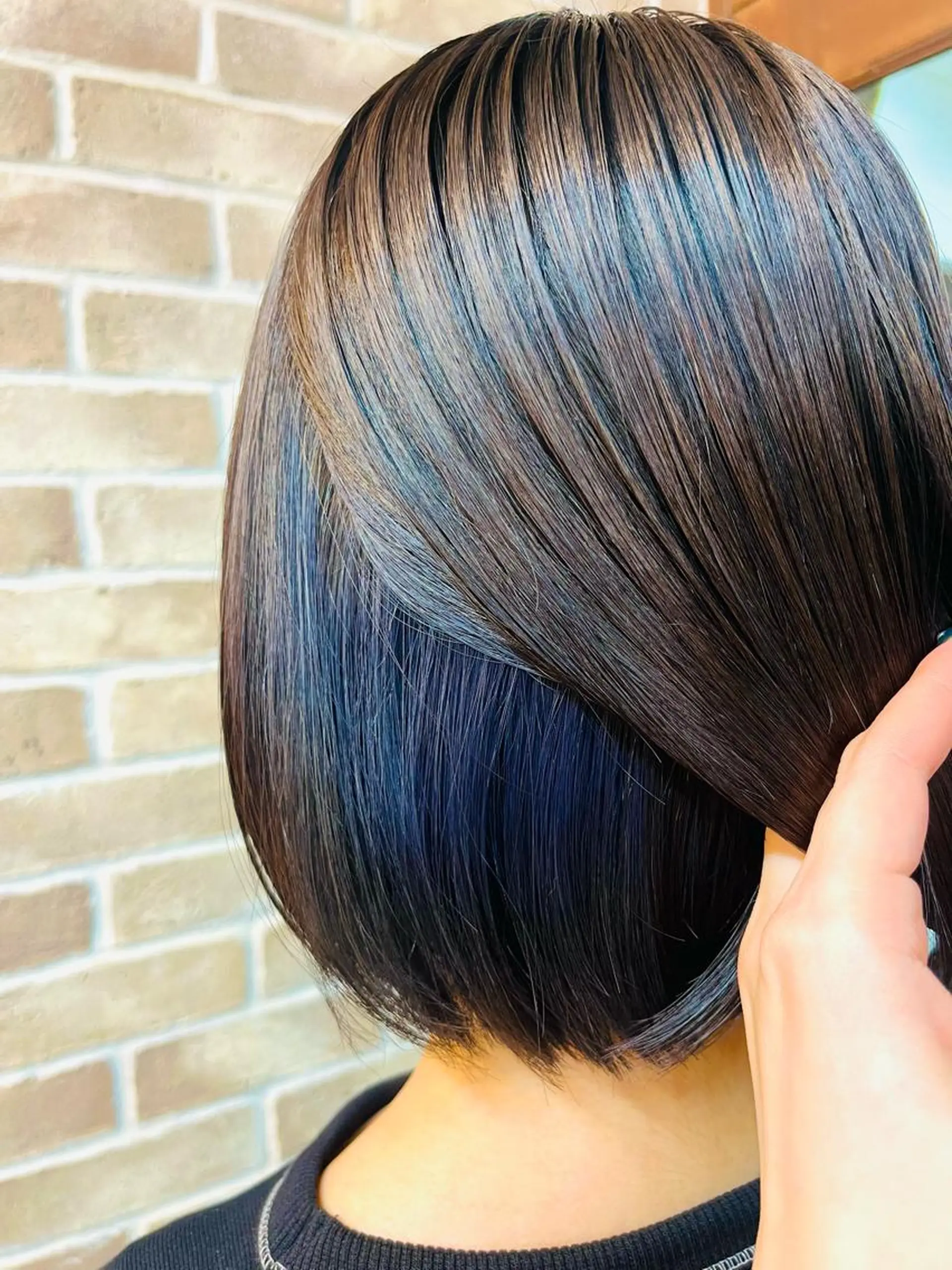 ショート カラー ブルーカラー インナーカラー ヘアカラー 川崎 かなでのヘアスタイル