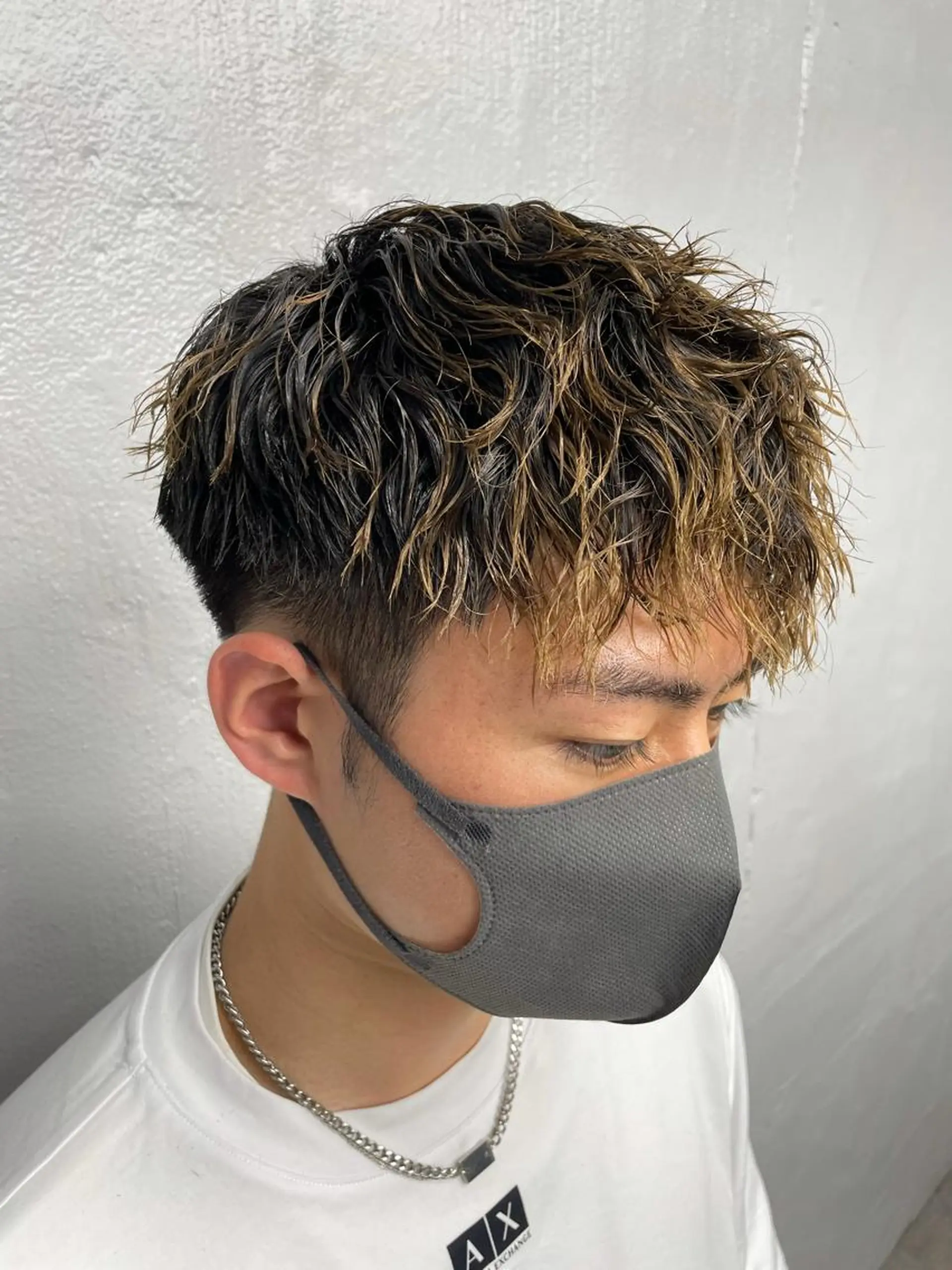 ショート カラー パーマ メンズ 🔥メンズカラー🔥 セヤシュウヘイのヘアスタイル