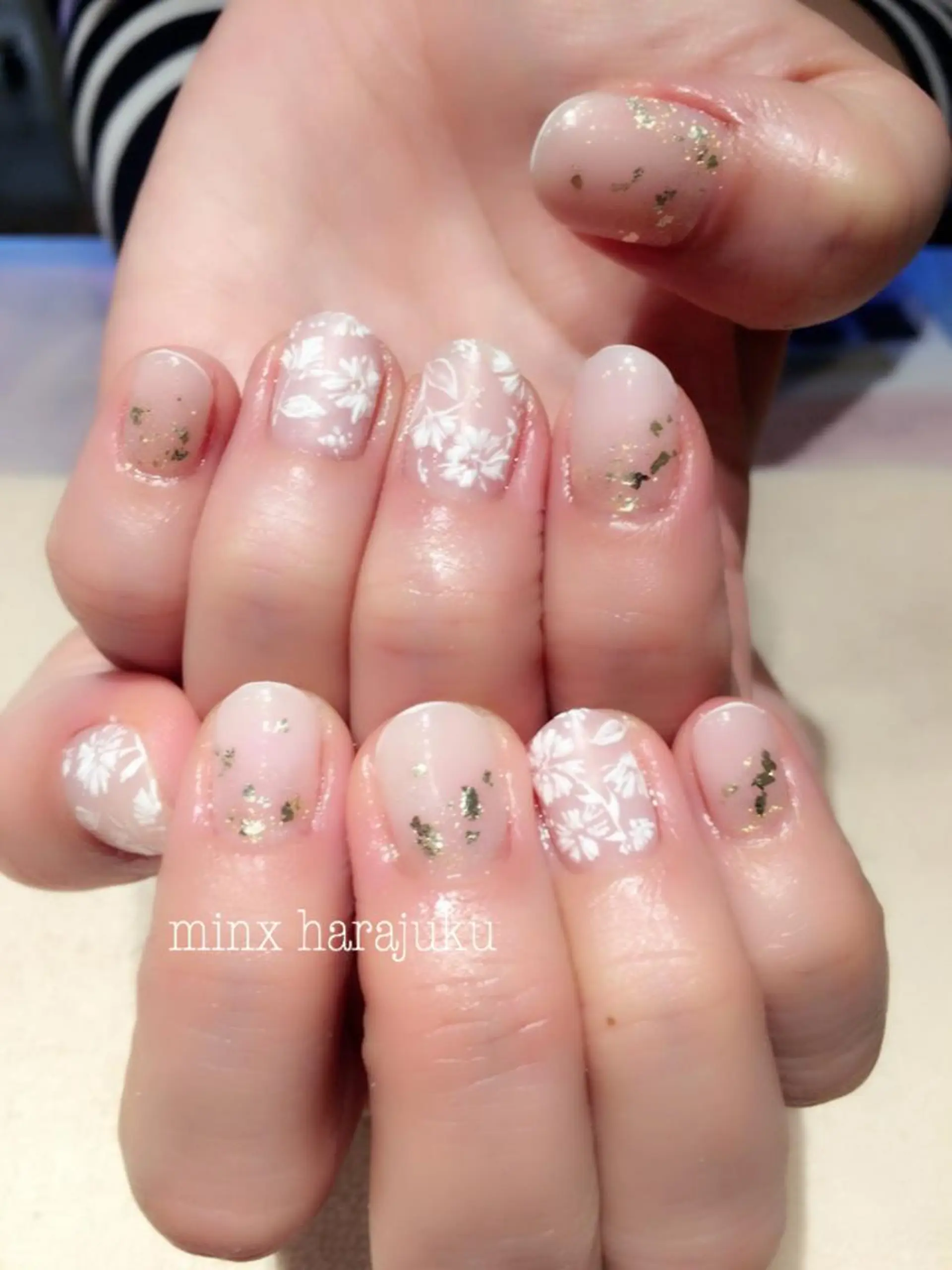 ネイル フラワーネイル ミンクス ネイル  原宿のネイルデザイン