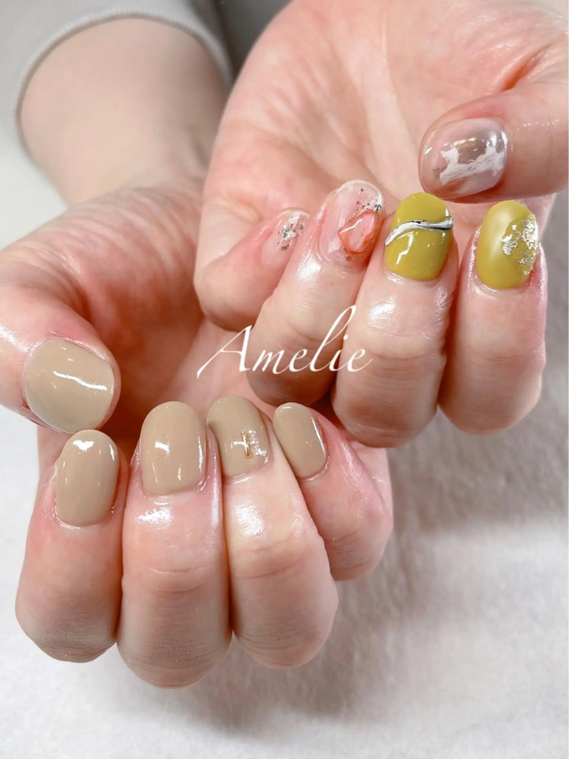 ネイル ニュアンスネイル ワンカラーネイル ピスタチオネイル yo koのネイルデザイン