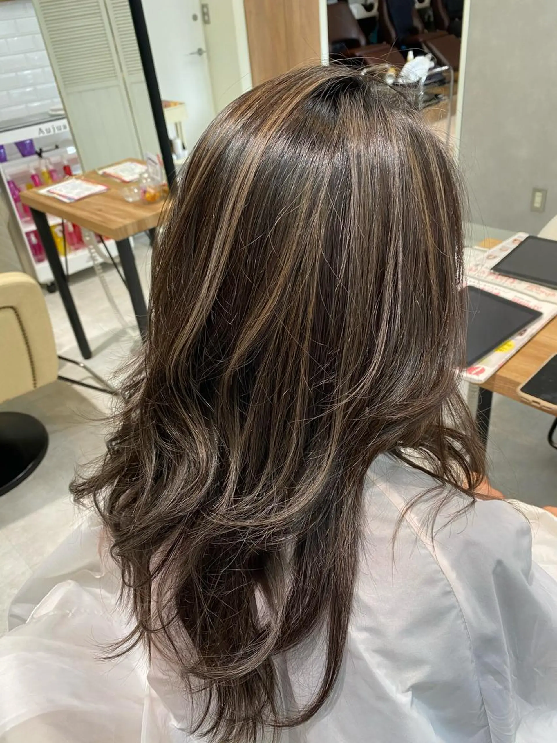 ロング ヘアカラー 【髪質改善 艶髪】 布川 莉穂のヘアスタイル