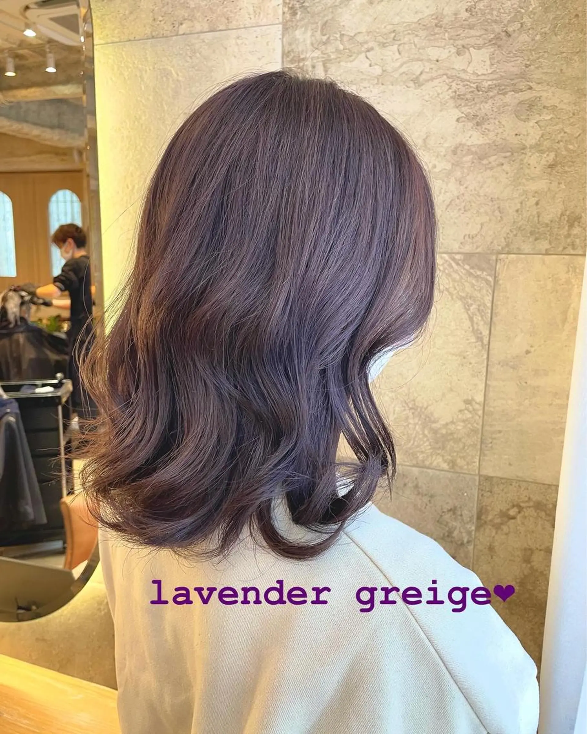 ミディアム カラー ブリーチ グレージュ ラベンダーカラー ラベンダーグレージュ ラベンダーグレー Kanami/韓国風 /艶カラーのヘアスタイル