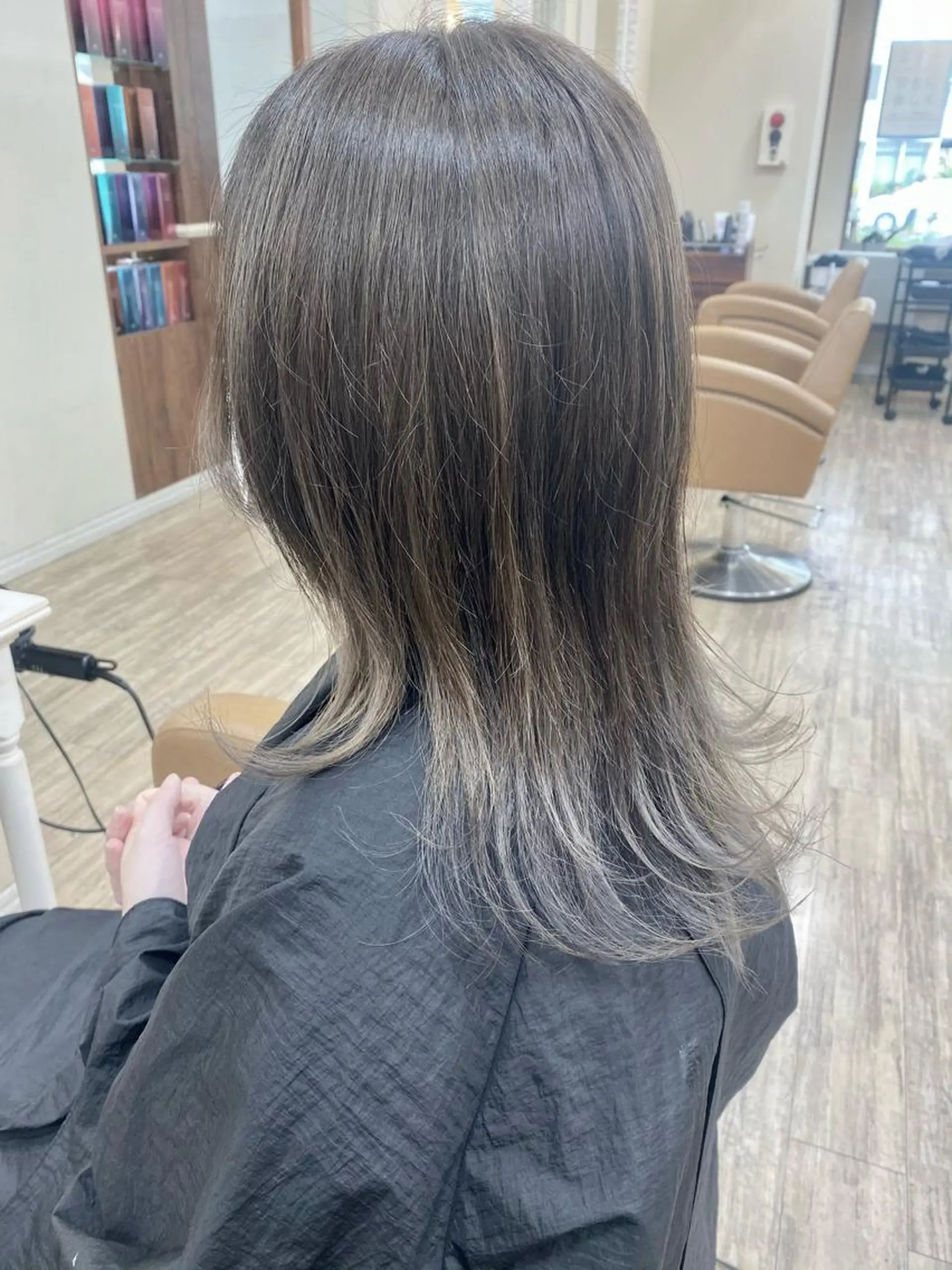 ショート SALOWIN栄 高須大貴のヘアスタイル