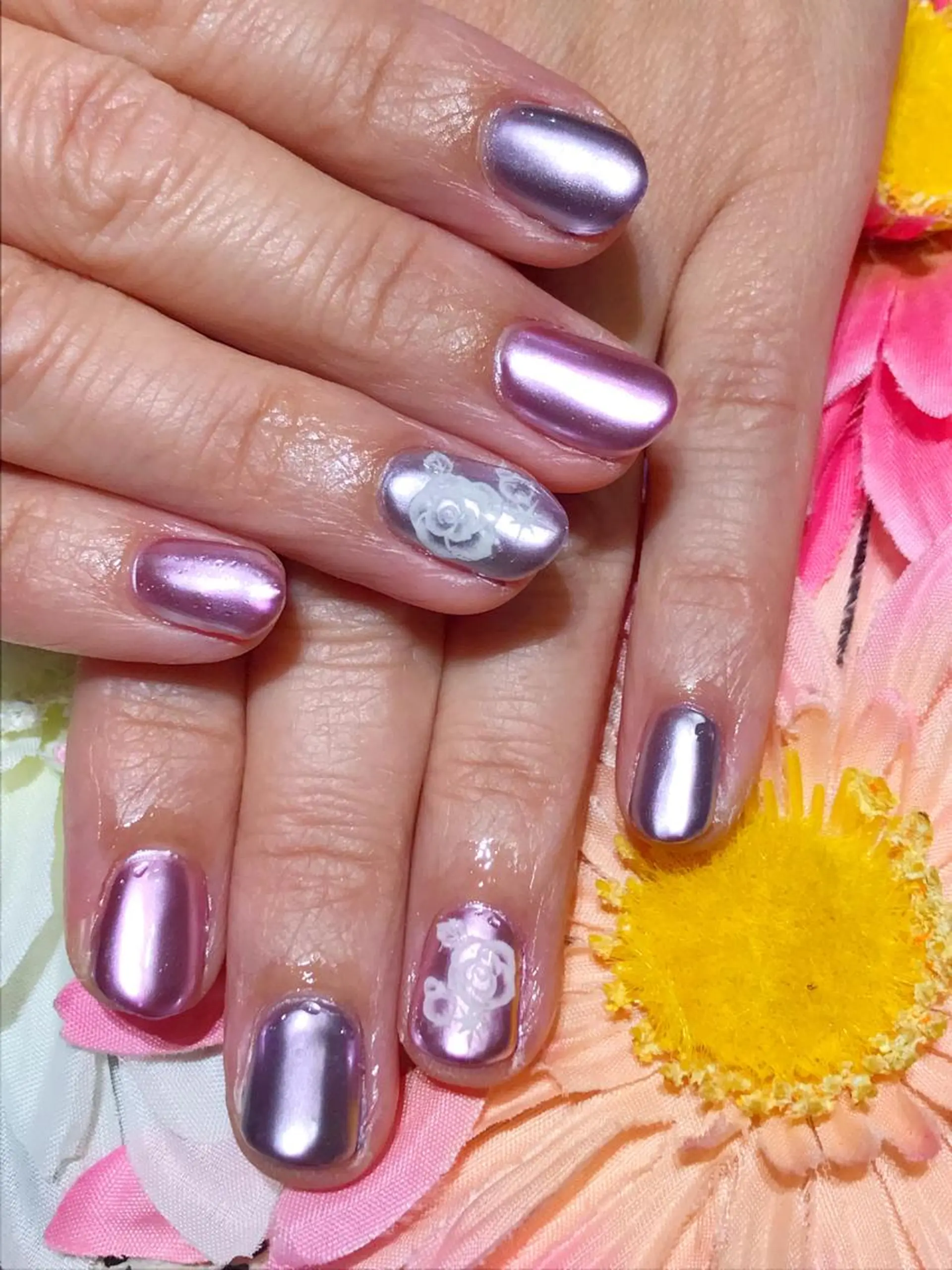 ネイル ジェルネイル YUN 💅のネイルデザイン