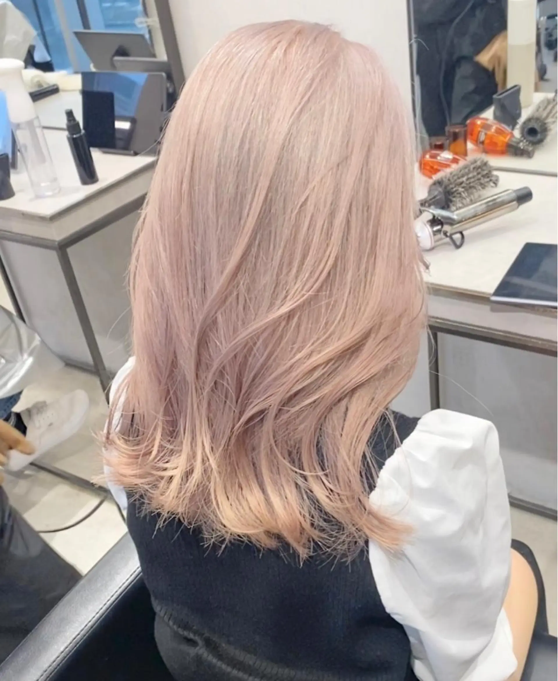 ミディアム カラー ヘアカラー トリートメント カラー系/カット特化 🟠オオタキマサシのヘアスタイル