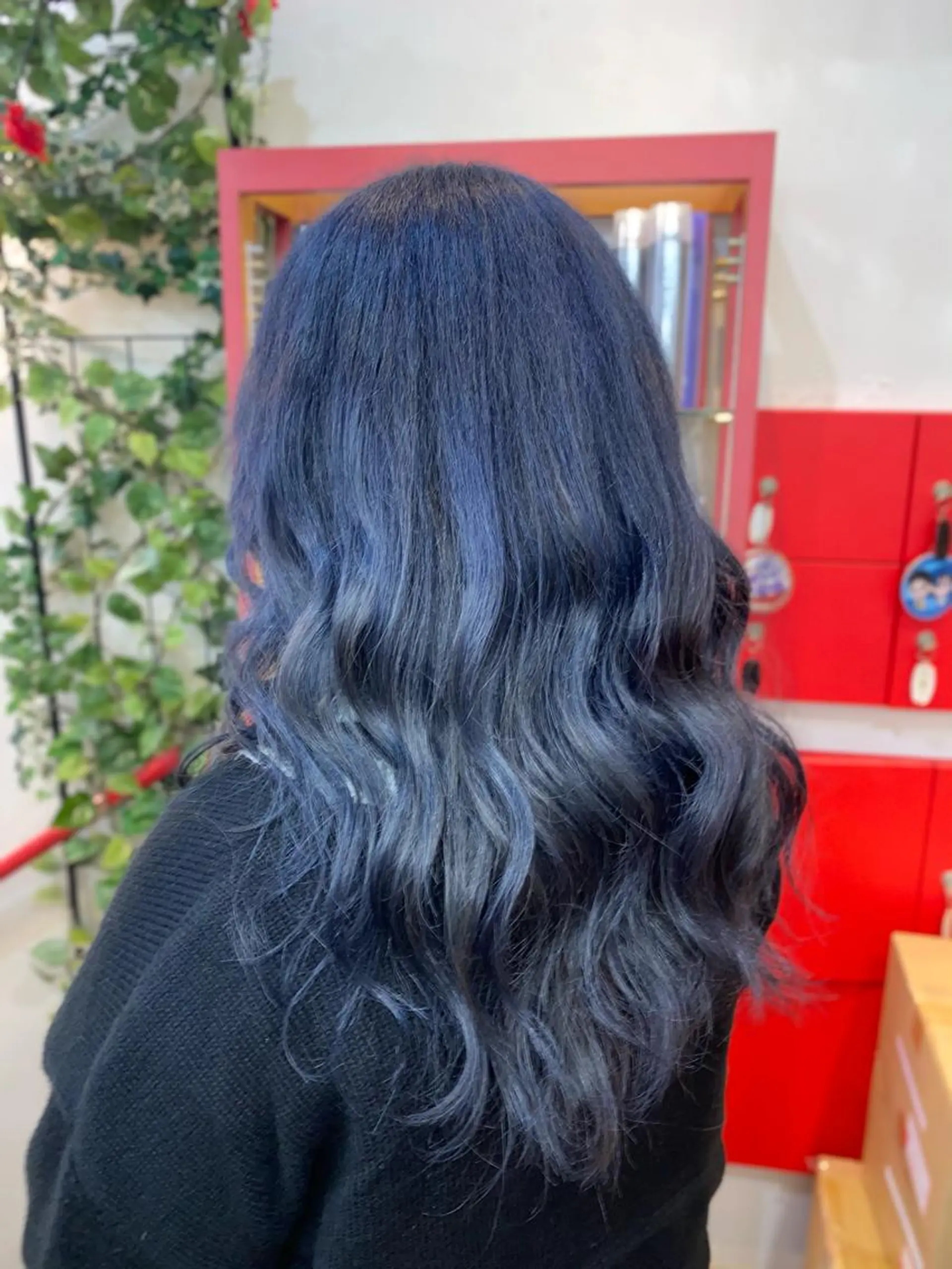 セミロング ヘアカラー ゆぴ☾‪/推しカラー /ハイトーンのヘアスタイル