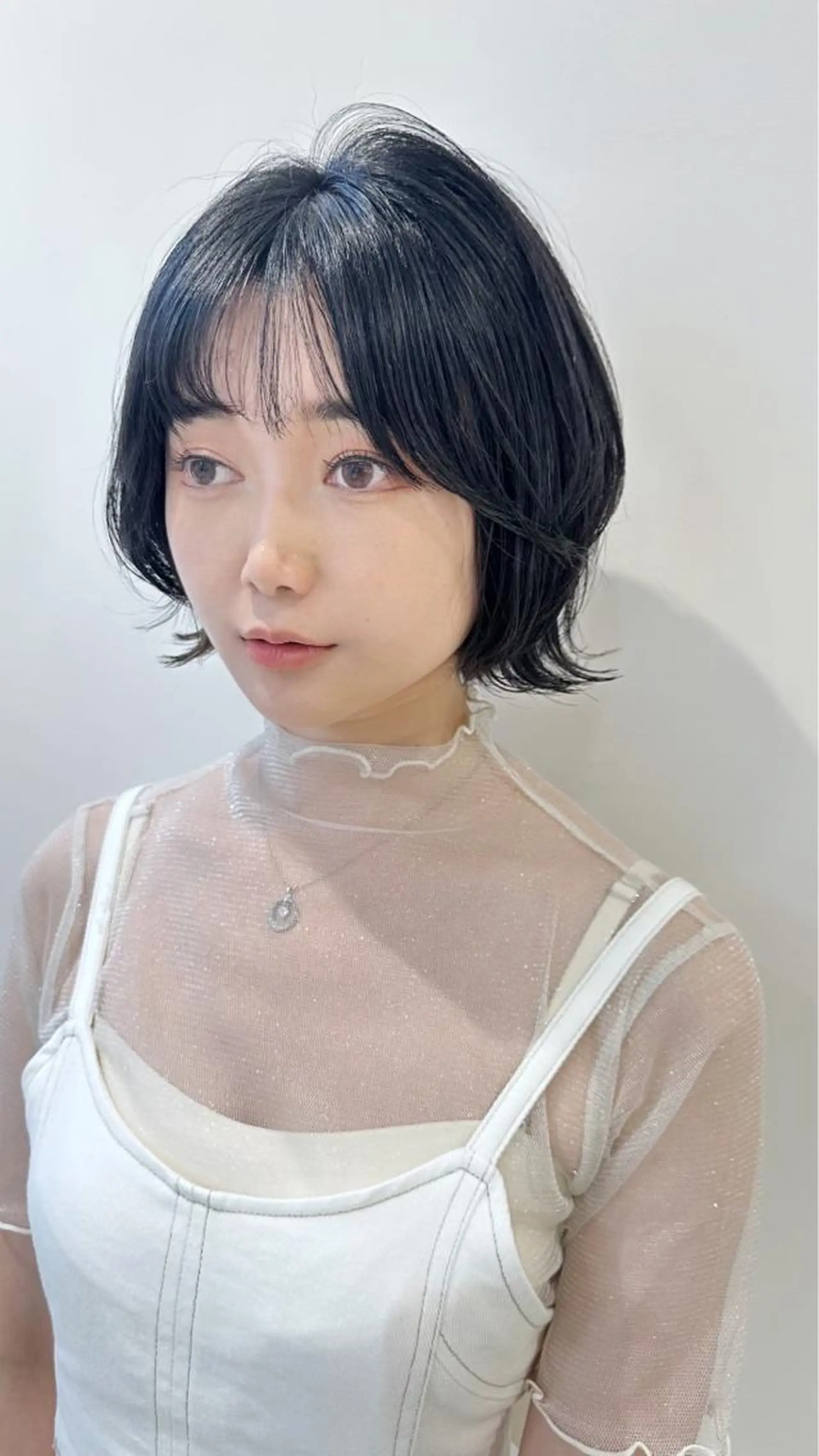 ショート カット トリートメント 小顔レイヤー/ ベージュ🤍Rieのヘアスタイル