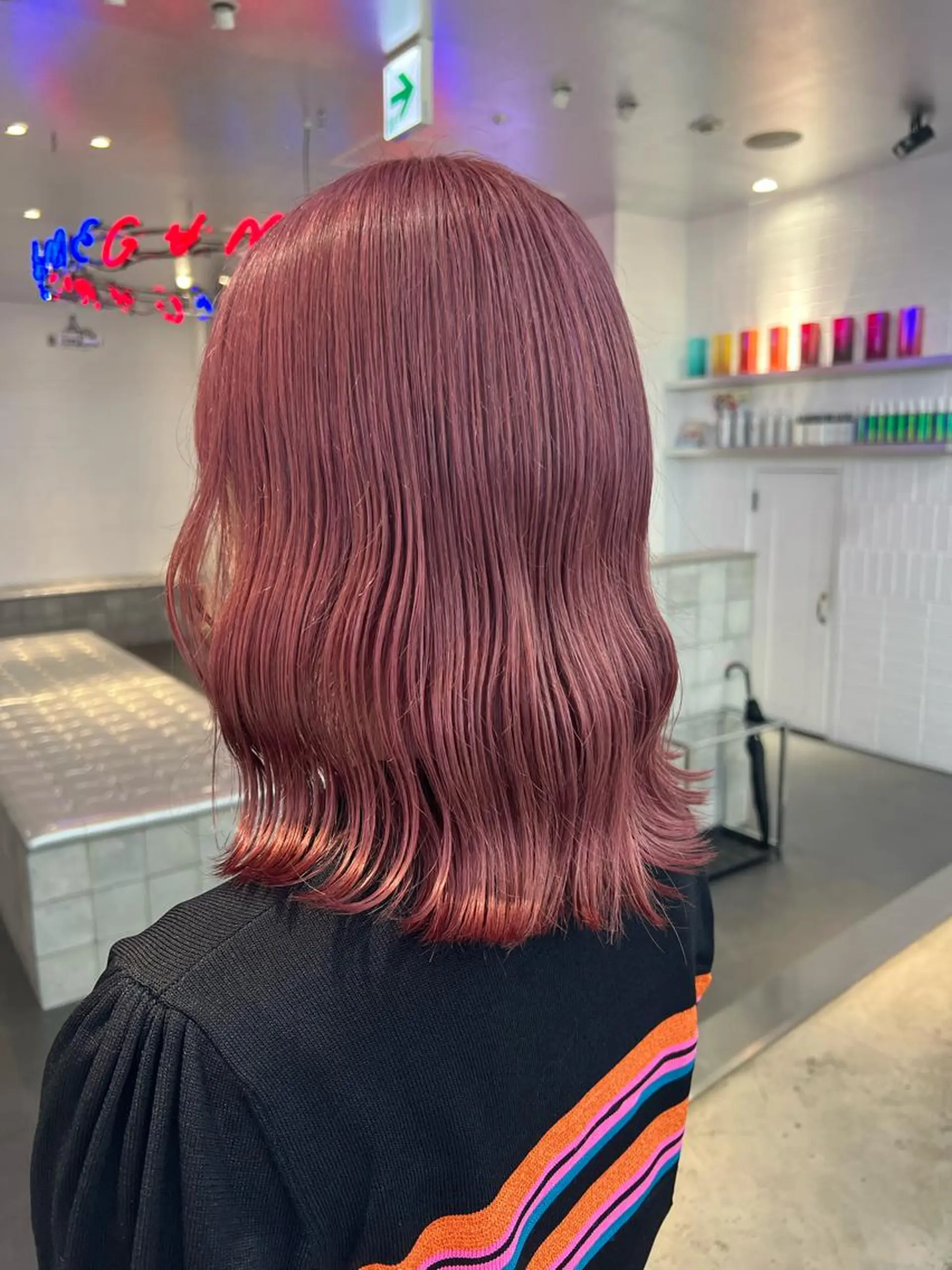 セミロング カラー トリートメント カット ヘアカラー トリートメント 🌼動き×透明感🩵 ハイトーン/ナナのヘアスタイル