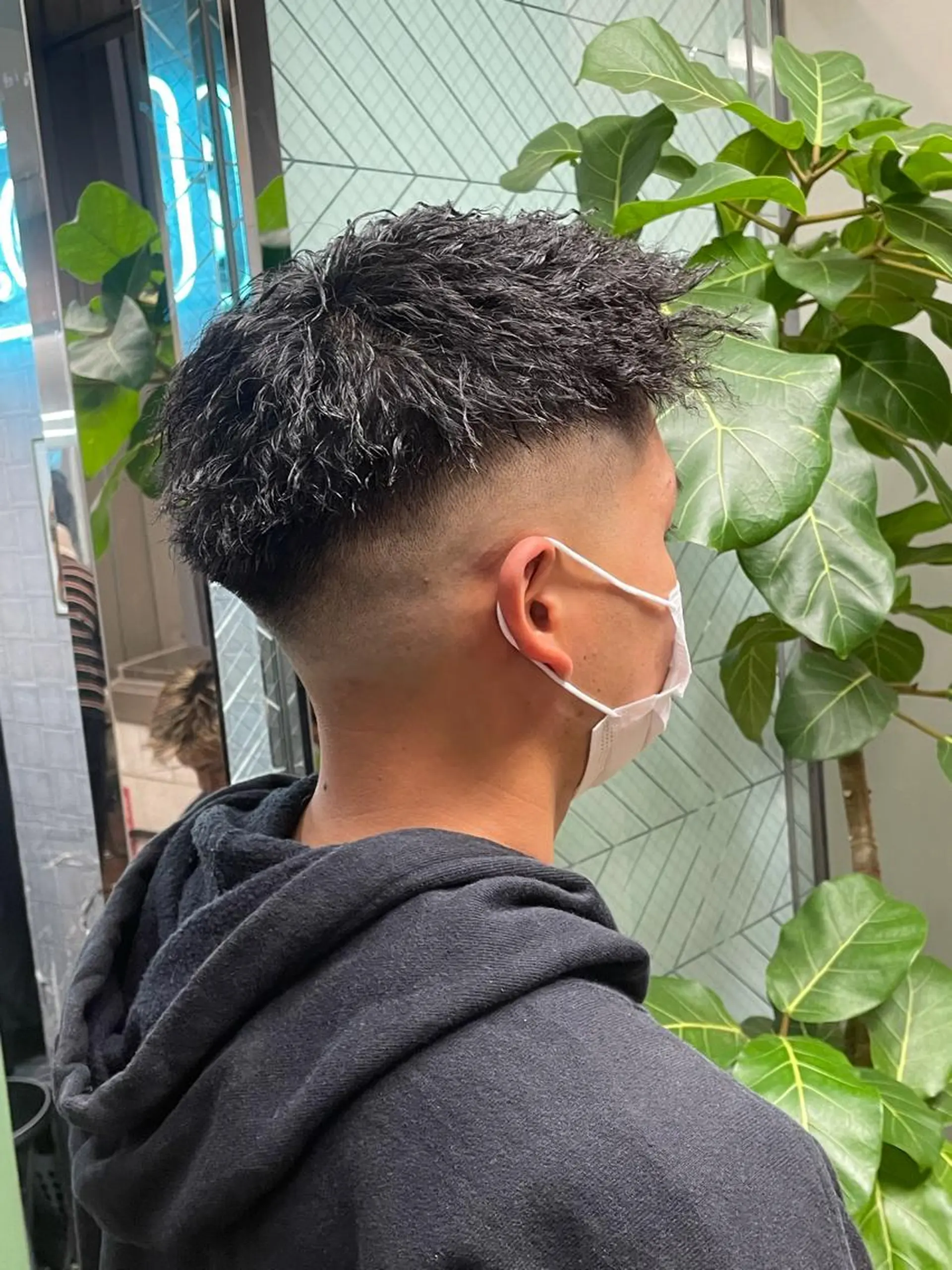 パーマ メンズ メンズパーマ メンズツイストパーマ ツイストパーマ Le'a所属・渋谷/フェード/ 國分 翔のヘアスタイル