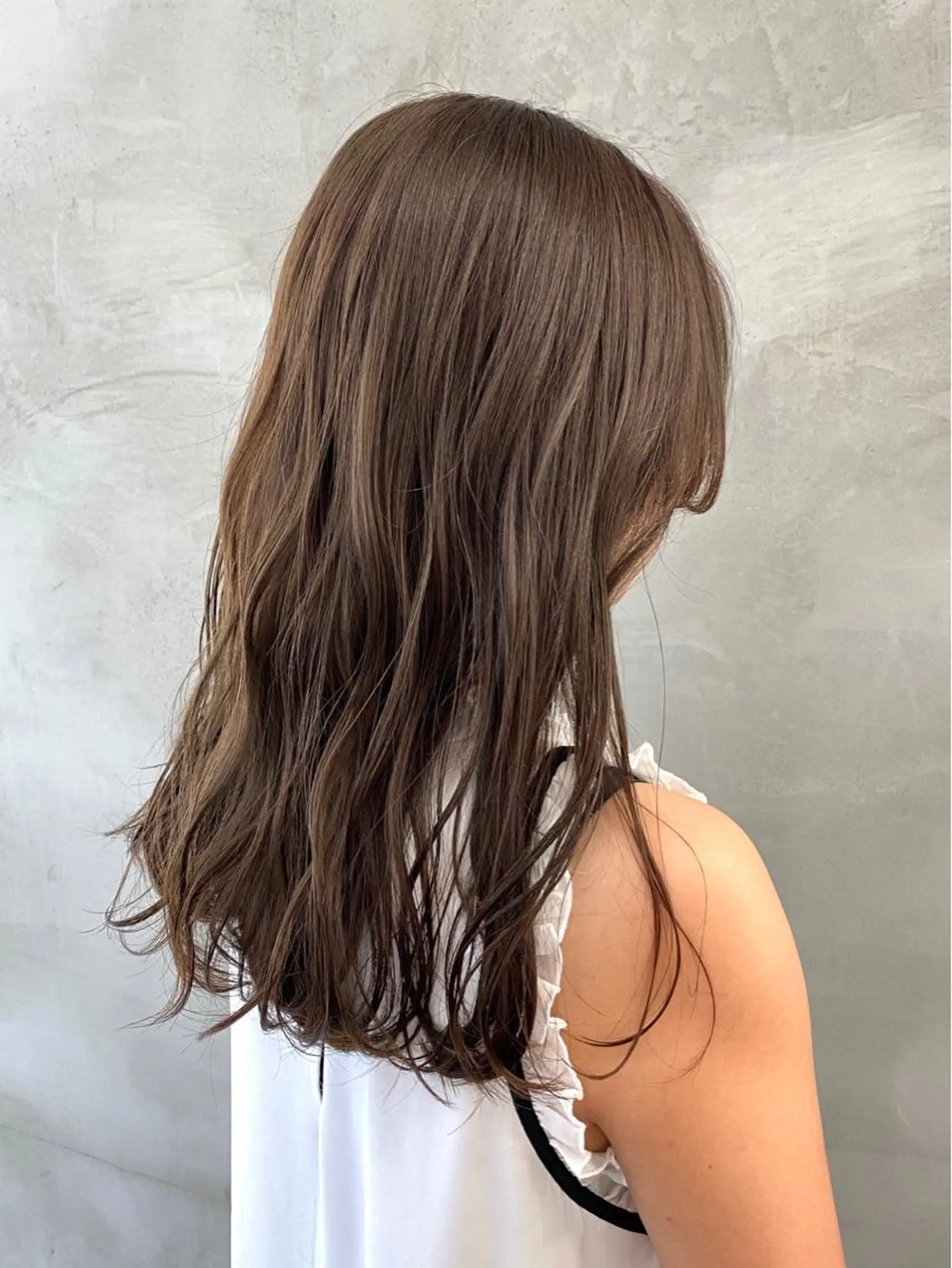 セミロング カラー ヘアカラー トリートメント 🫧透明感カラー🫧 OIKAWAのヘアスタイル