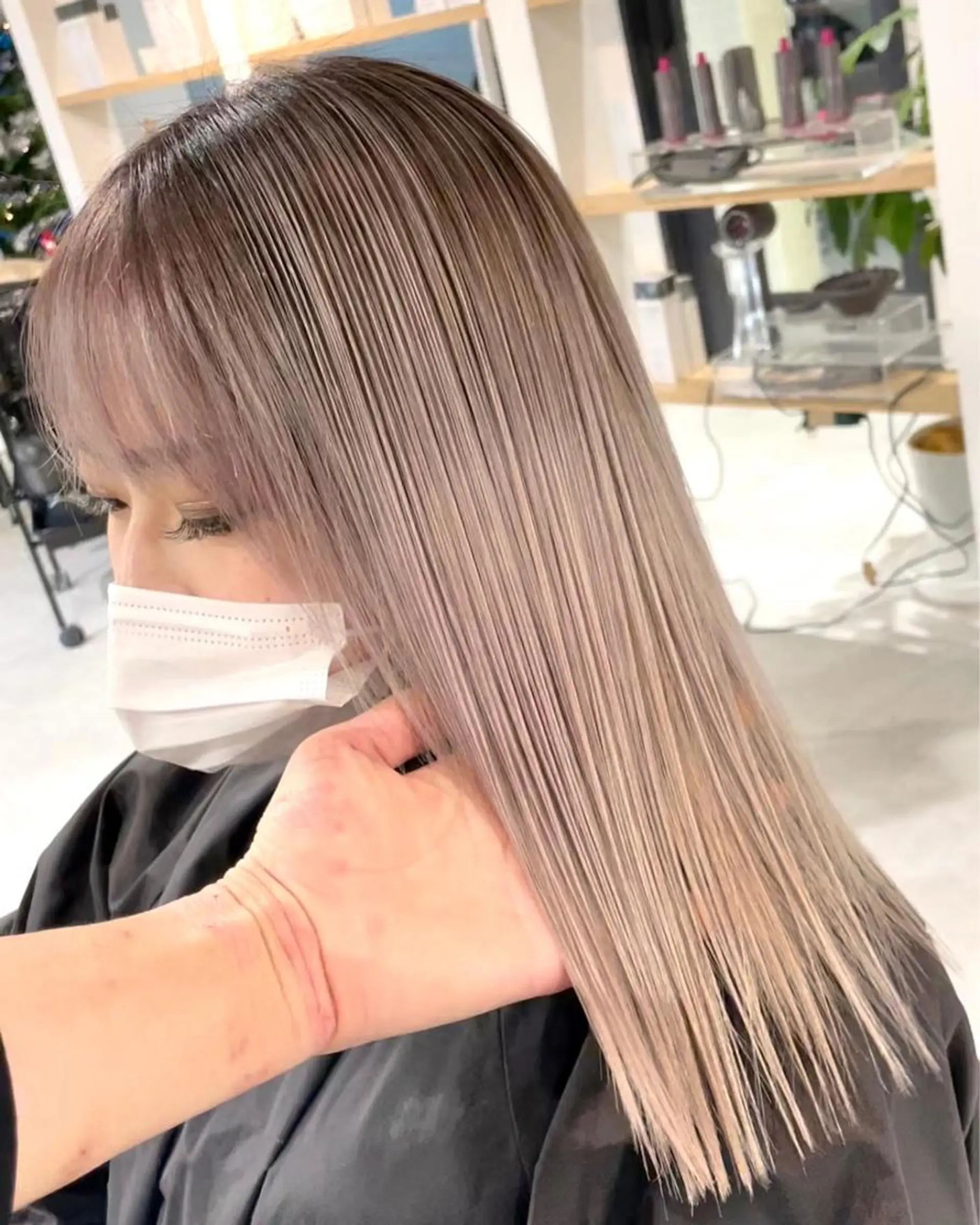 セミロング レイヤーカット ヘアカラー トリートメント 神戸でブリーチなら puty/レイヤーのヘアスタイル