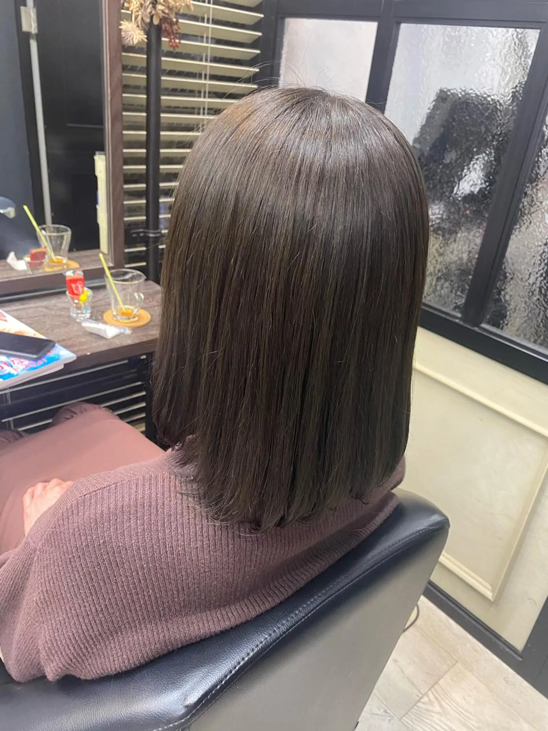 セミロング カラー グレージュ オリーブグレージュ オリーブグレー 学生 トリートメント カット ヘアカラー トリートメント 韓国ヘア☁️ mitsukiのヘアスタイル