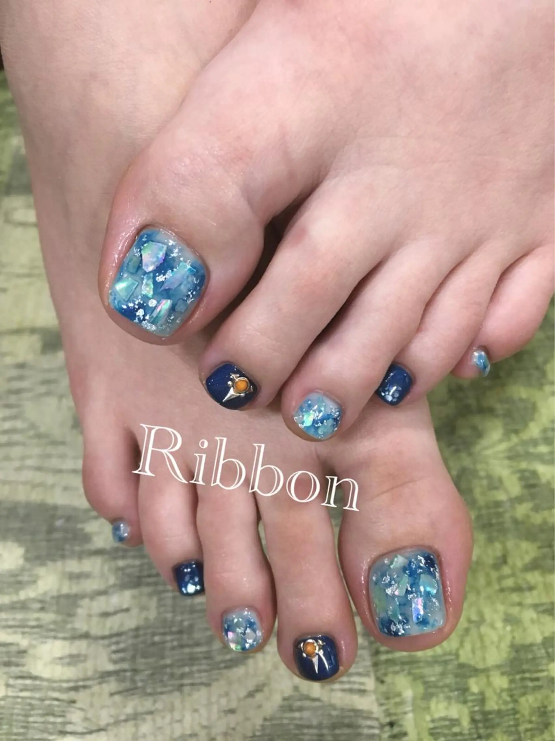 ネイル トップネイリスト Ribbon立川店のネイルデザイン