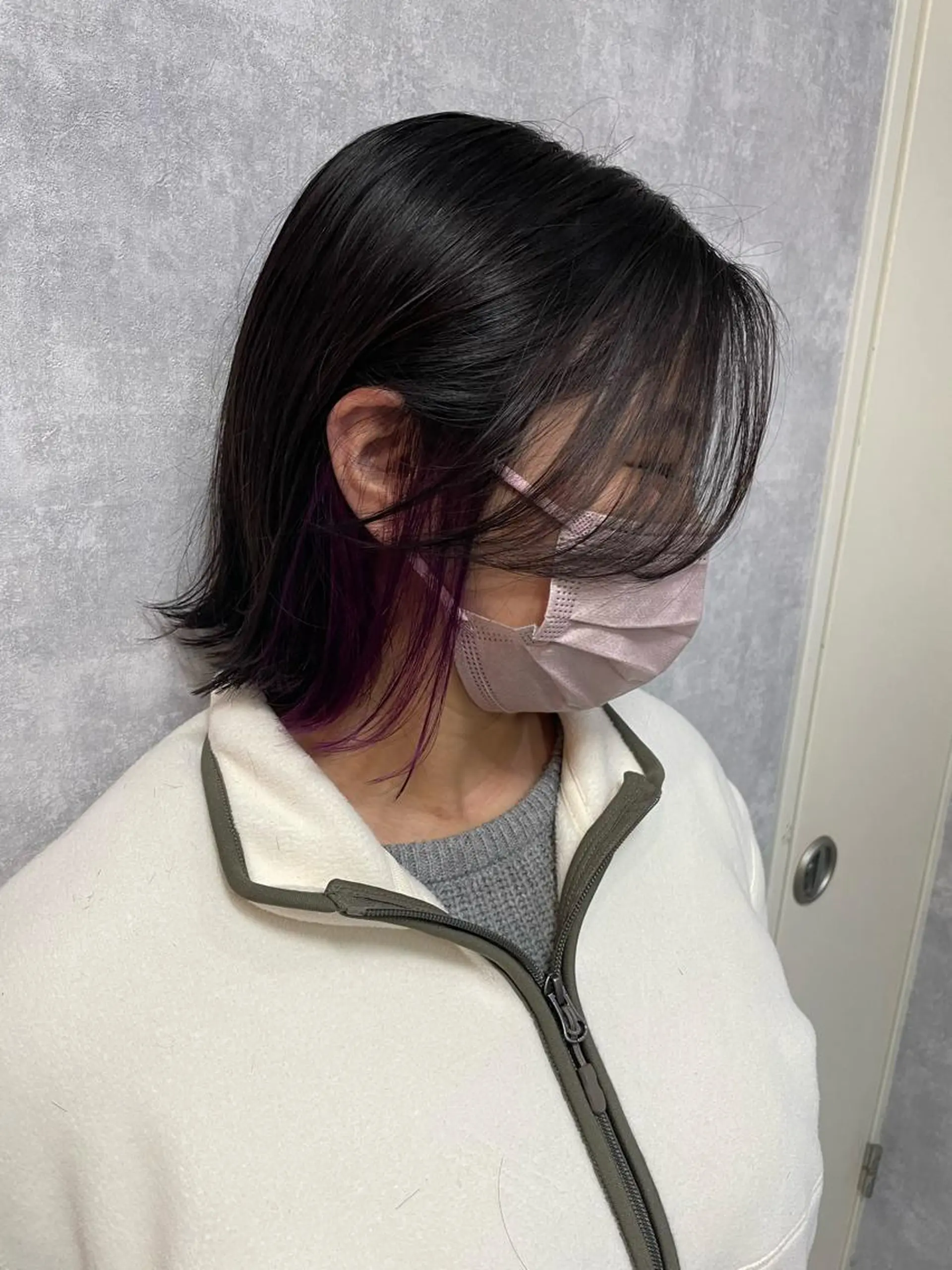 ショート 切りっぱなしボブ ショートボブ ハンサムショート 丸みショート アッシュ カット ヘアカラー トリートメント モテ髪/ボブ/ショー ト/アダチフウトのヘアスタイル
