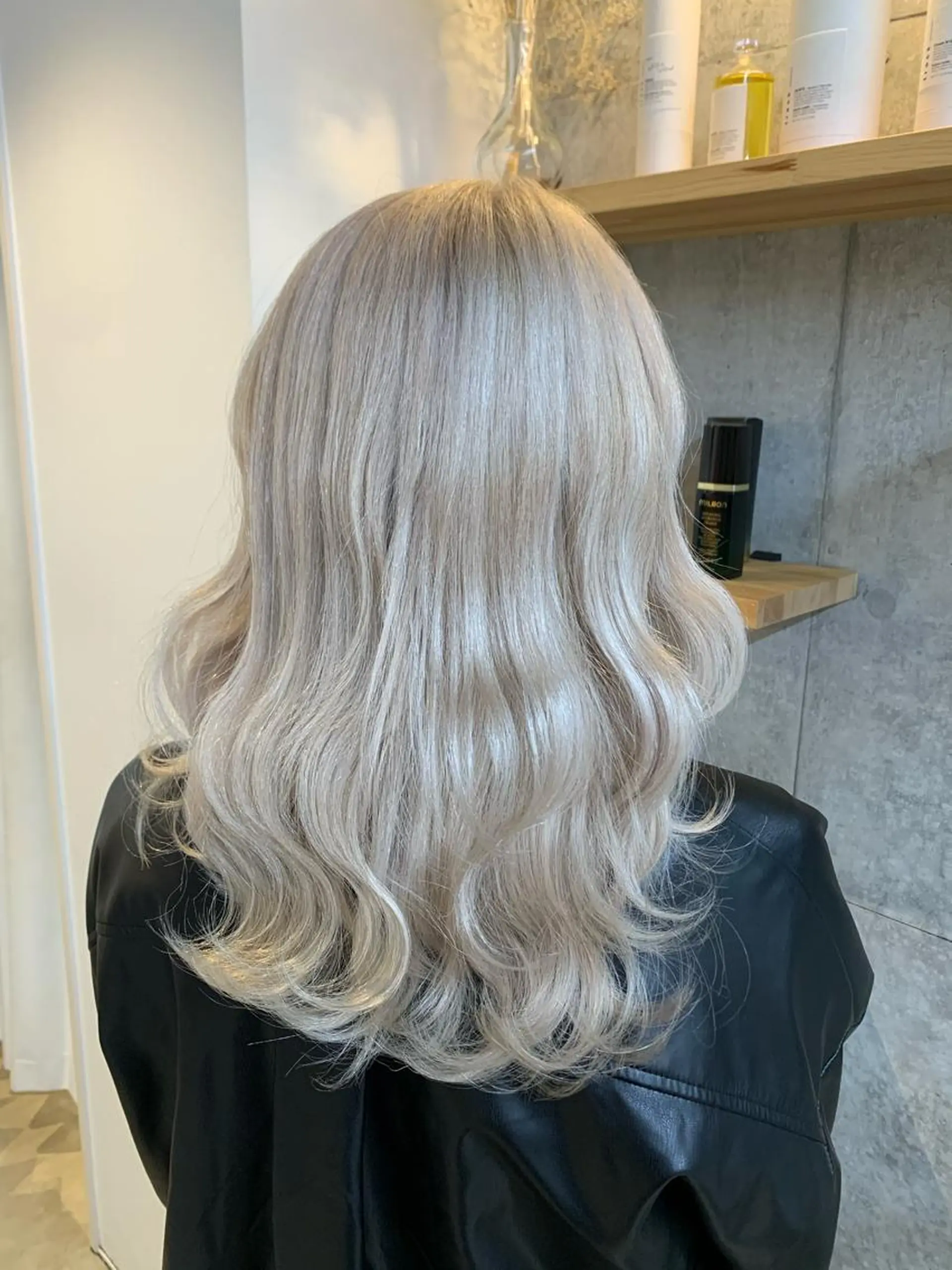 セミロング カラー ヘアカラー トリートメント 天野 開のヘアスタイル