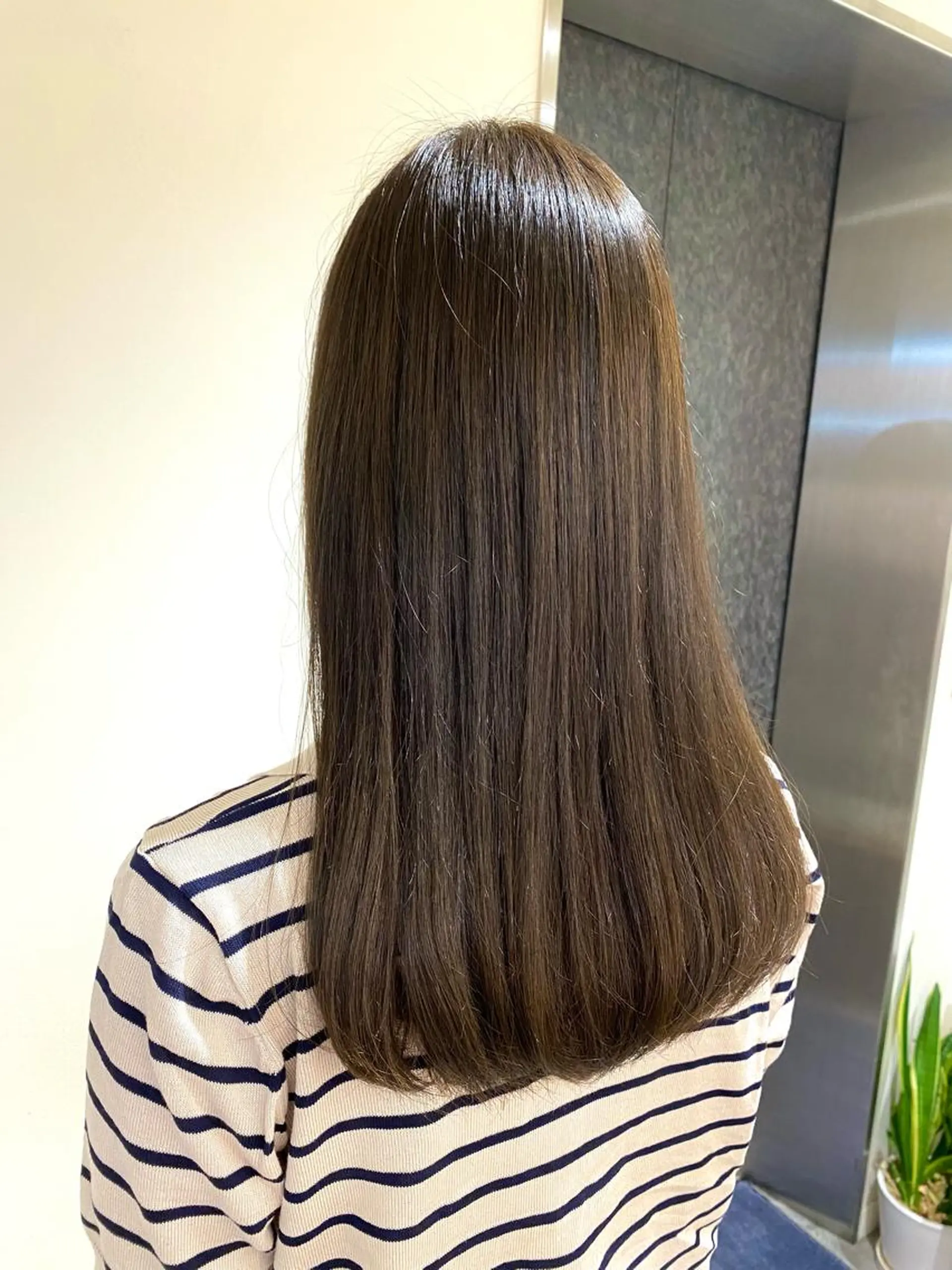 ミディアム カラー ヘアアレンジ ベージュカラー 透明感カラー オリーブベージュ ボブ /ニュアンス/ satomi🧸💖のヘアスタイル