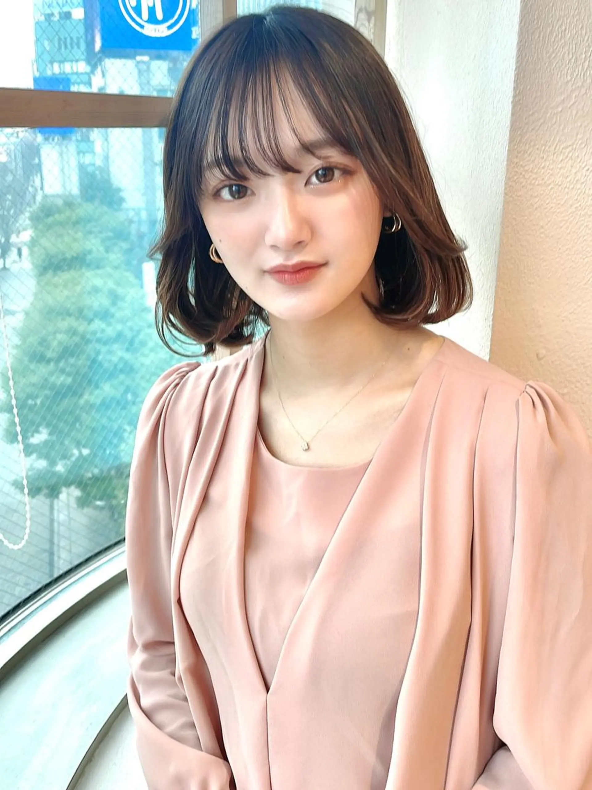 ミディアム 切りっぱなしボブ ショートボブ ボブ くびれヘア 顔周りカット 市原 大翼のヘアスタイル
