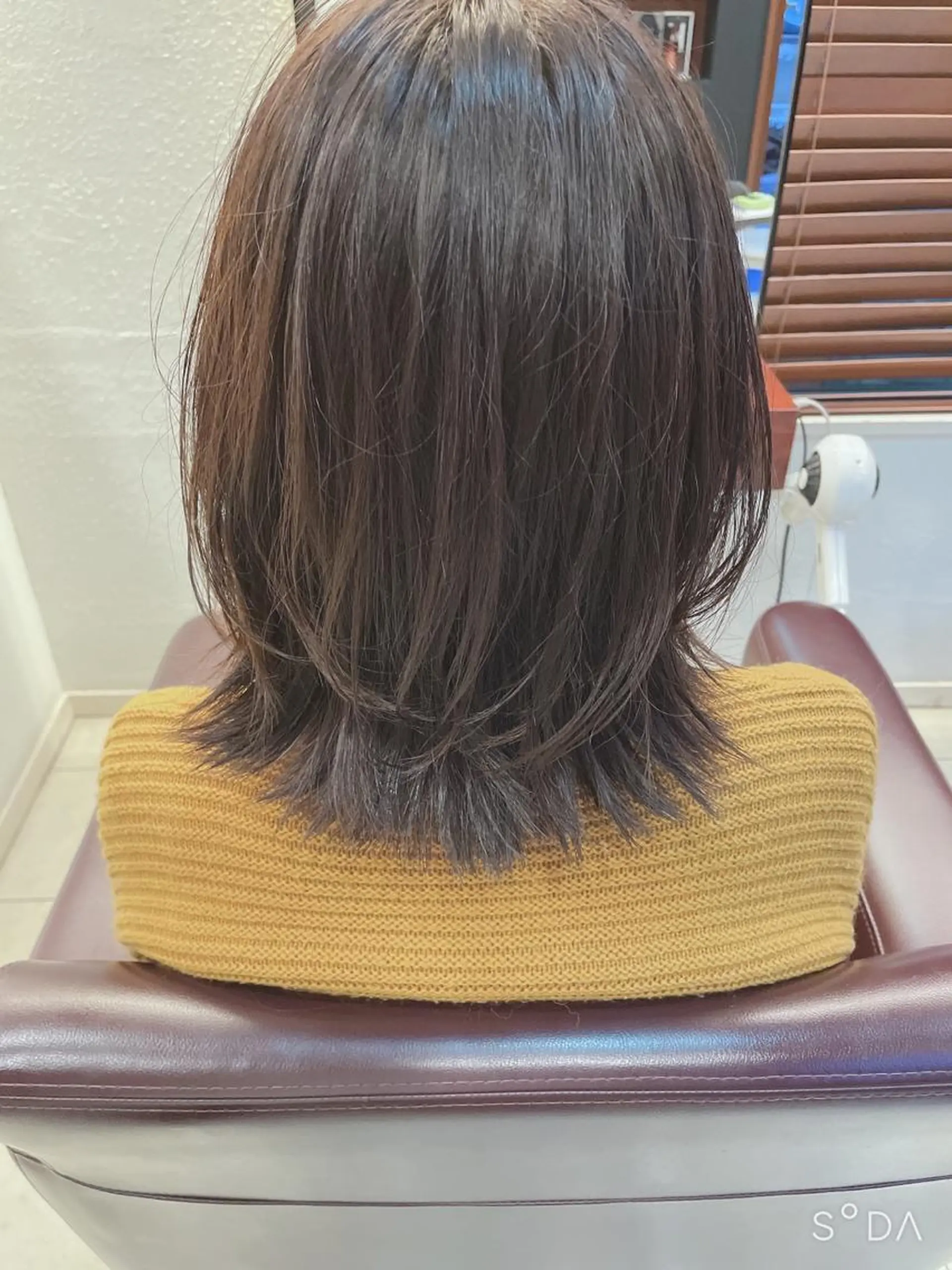 ミディアム カラー ブラウンカラー 透明感カラー イルミナカラー 外ハネヘア こすげひろと カラー講師のヘアスタイル