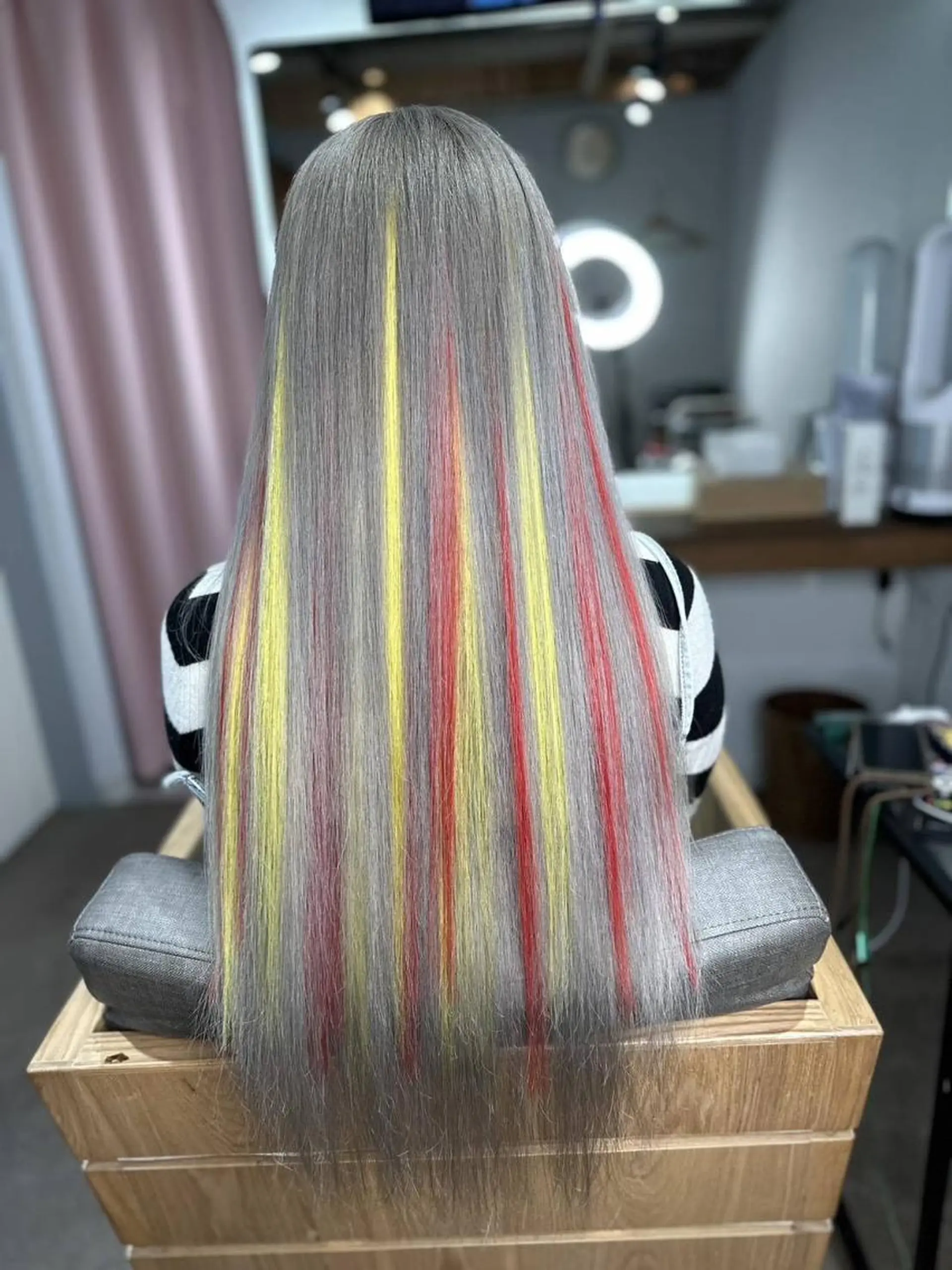 ヘアアレンジ ANDY💫 KANONのネイルデザイン