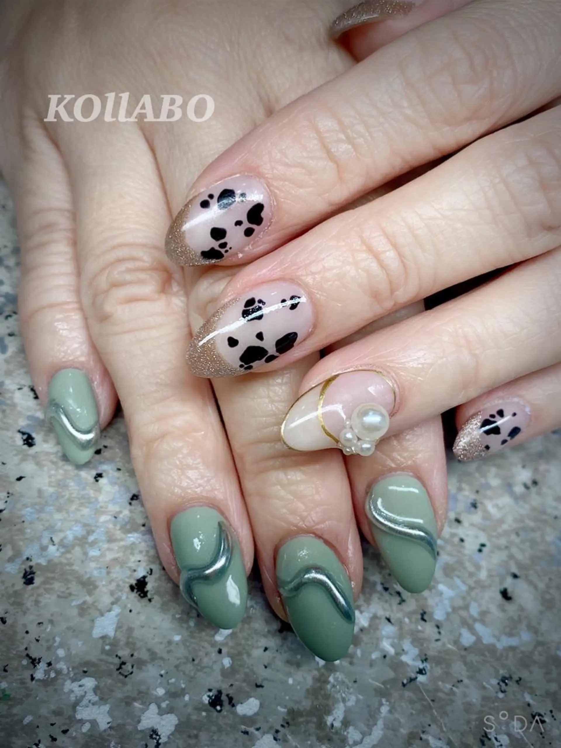 ネイル KOLLABO nailのネイルデザイン
