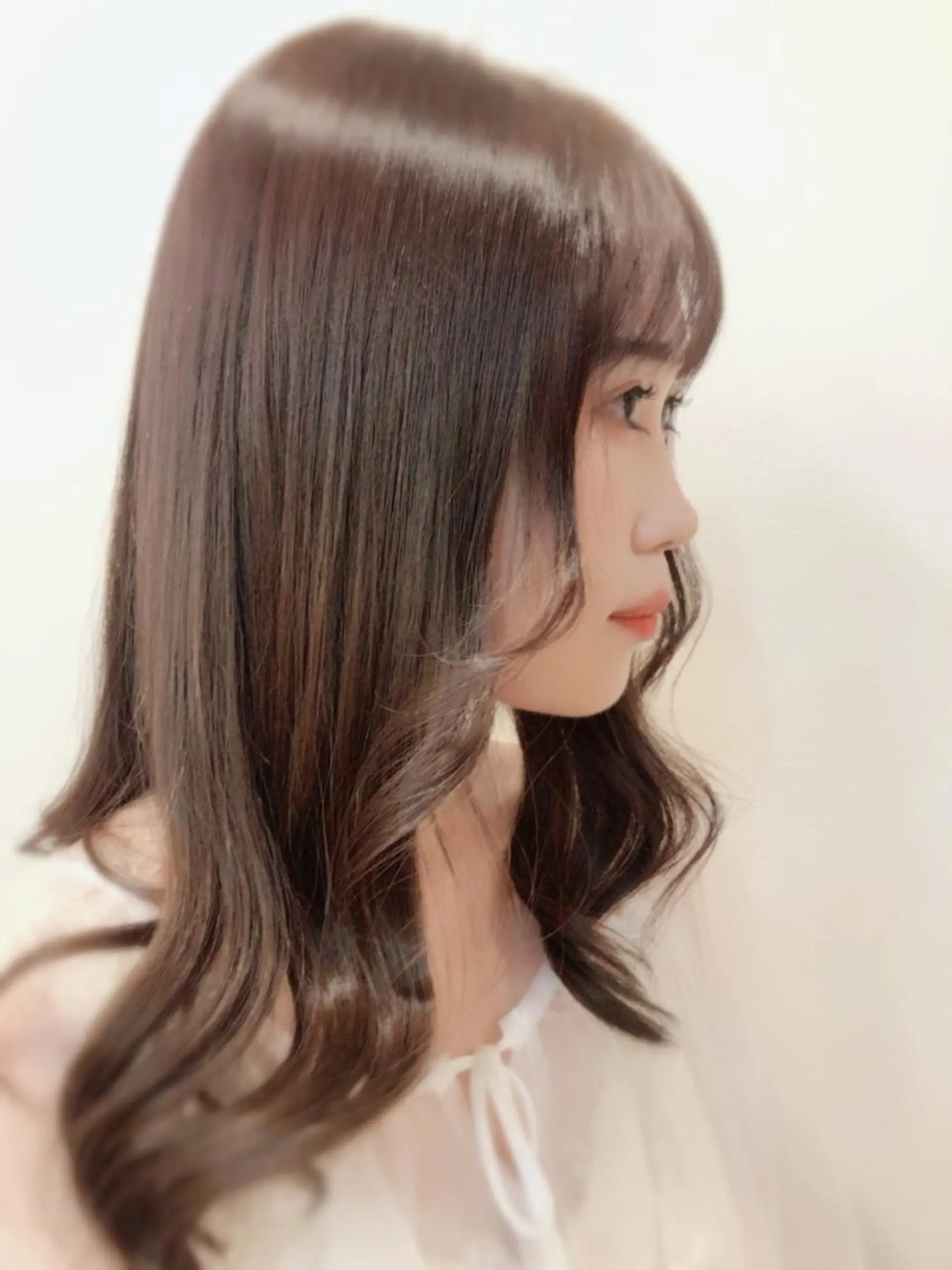セミロング カラー カット ヘアカラー トリートメント 古山 勇太のヘアスタイル