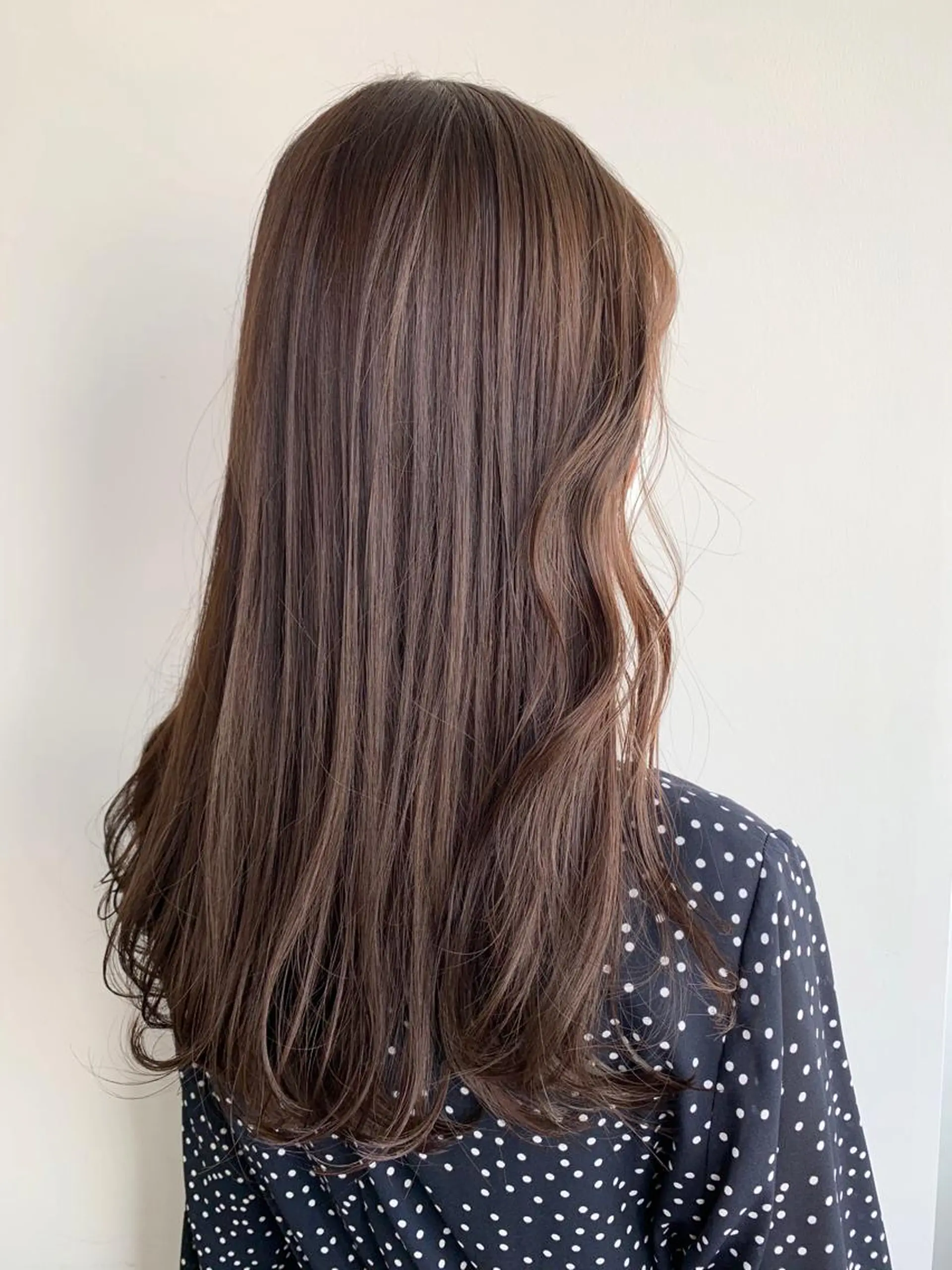ロング ヘアカラー トリートメント ISUTA　中村 翔のヘアスタイル