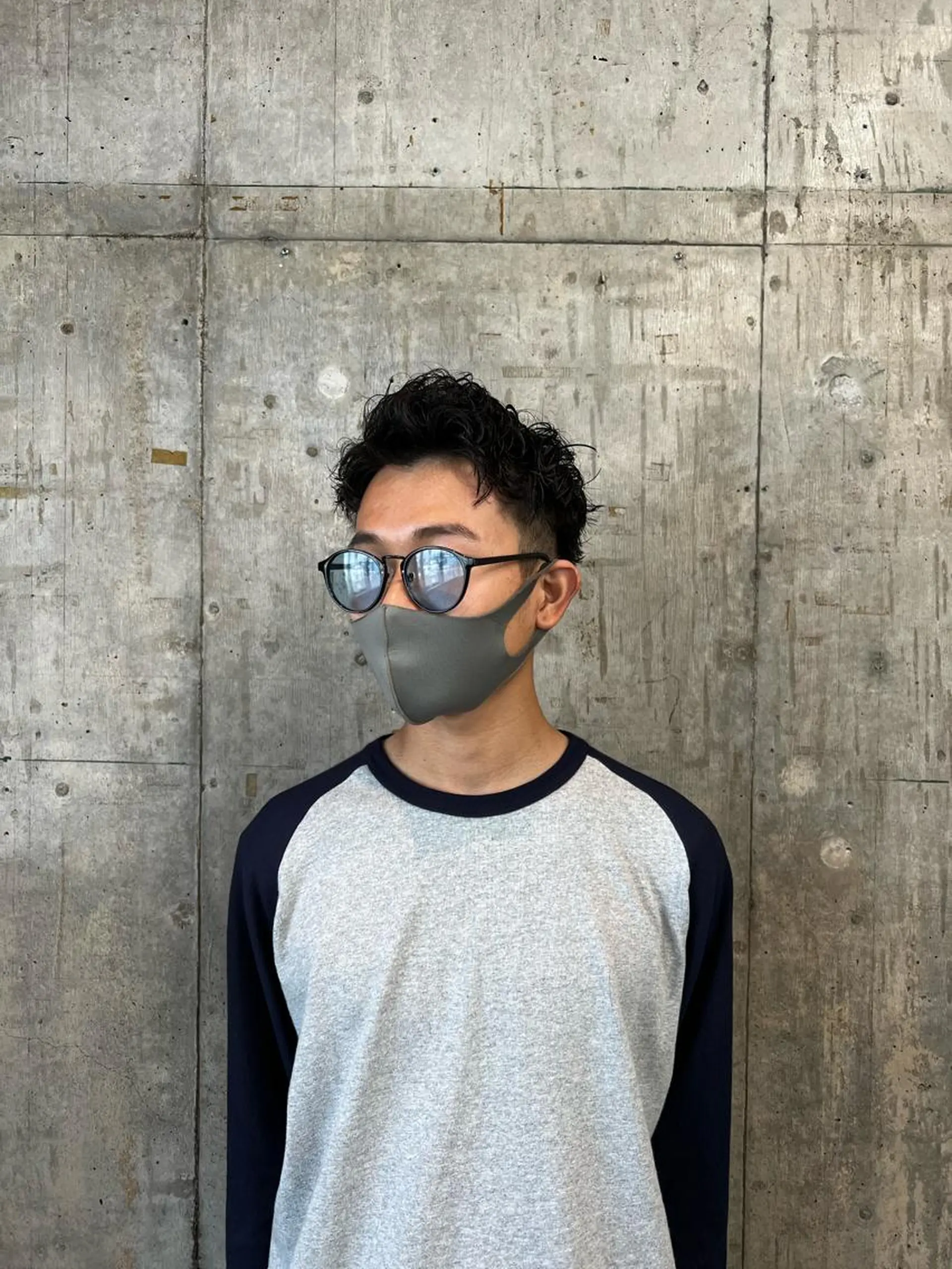 ショート カラー パーマ メンズ アップバング メンズパーマ ツイストスパイラルパーマ ショートヘア スパイラルパーマ カット ヘアカラー メンズパーマ /SUNAOのヘアスタイル