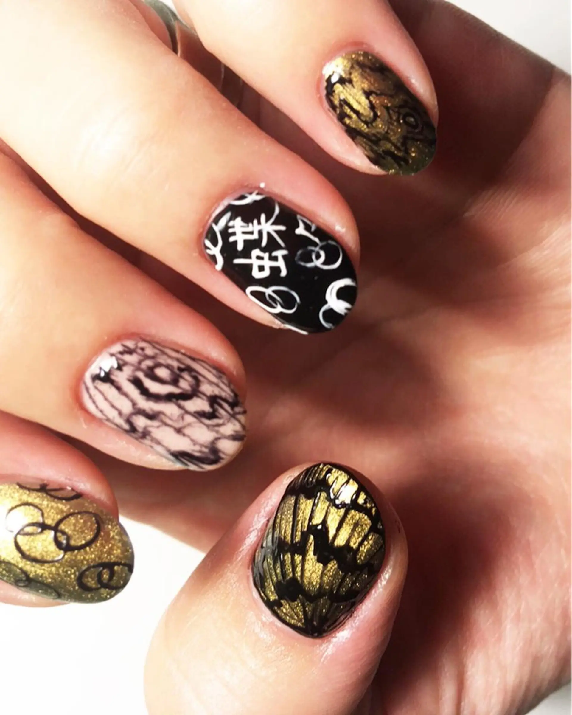 ネイル 中村 翠のネイルデザイン