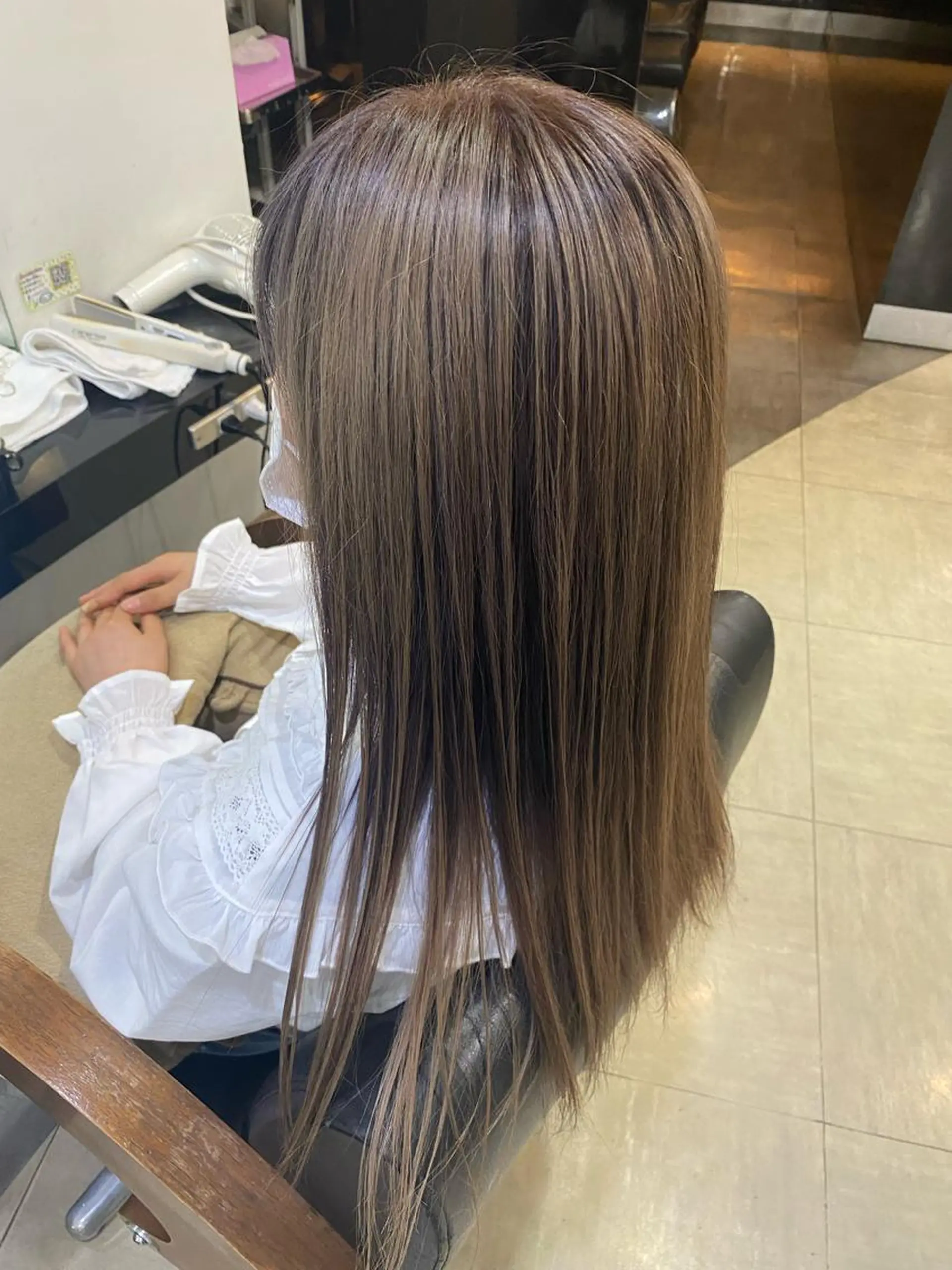 ロング カラー ヘアアレンジ 烏山 達也のヘアスタイル