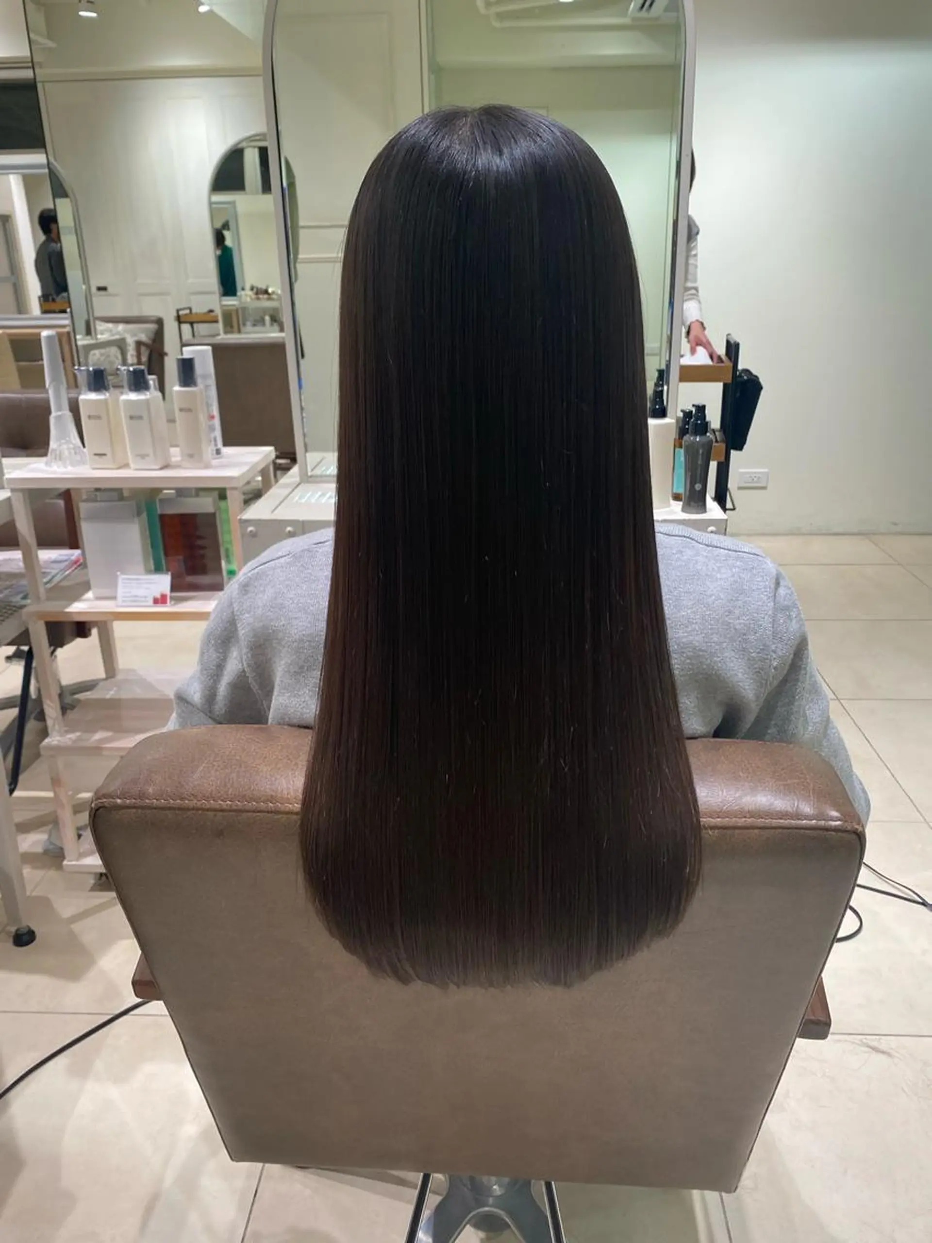 ロング 髪質改善 トリートメント 艶カラー🩵中久保 舞優🩵のヘアスタイル