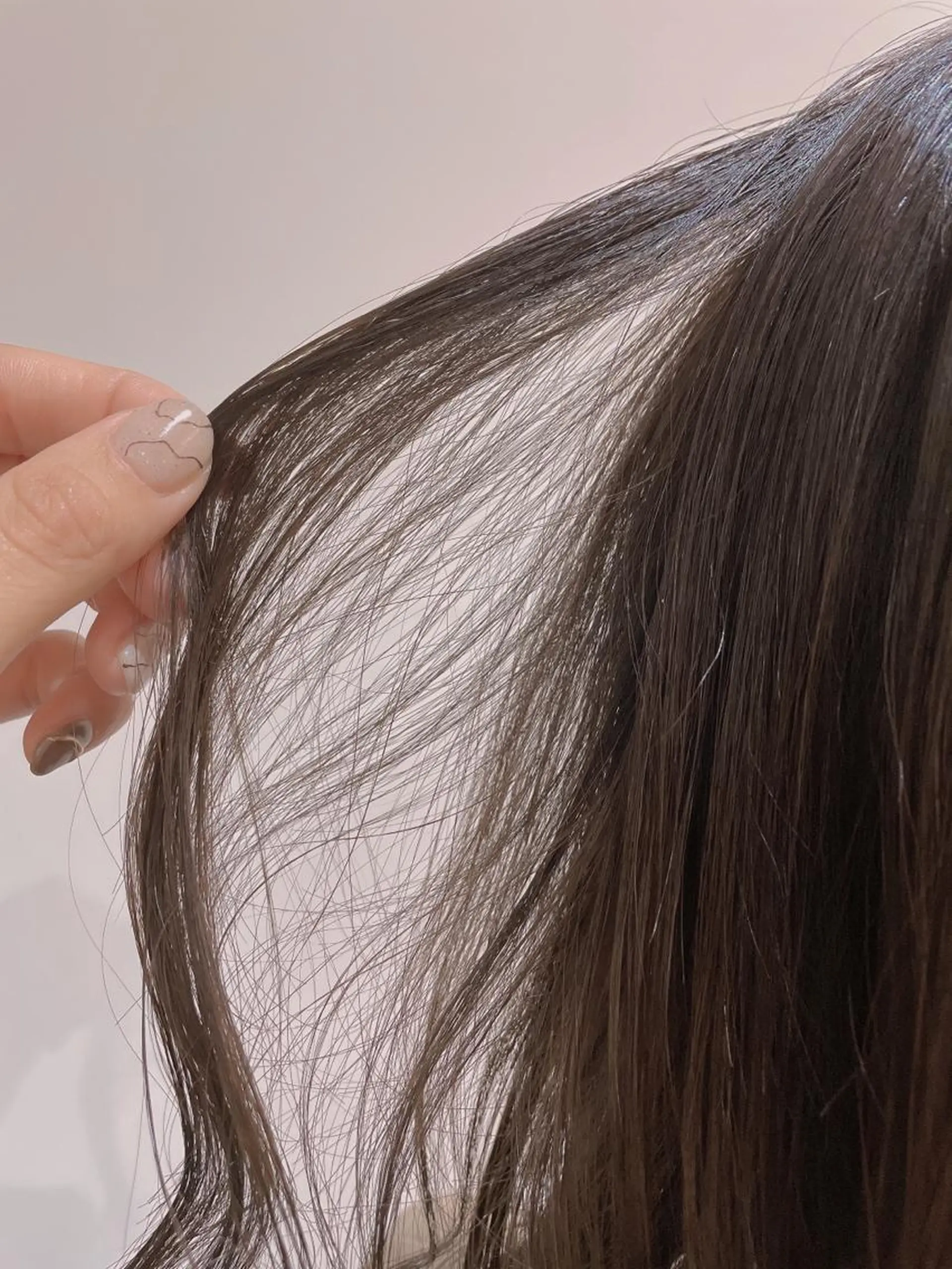 セミロング カラー ブリーチ グレージュ ブリーチなしカラー カット ヘアカラー トリートメント 🦖鶴岡香純🦖 5/1から復帰しますのヘアスタイル