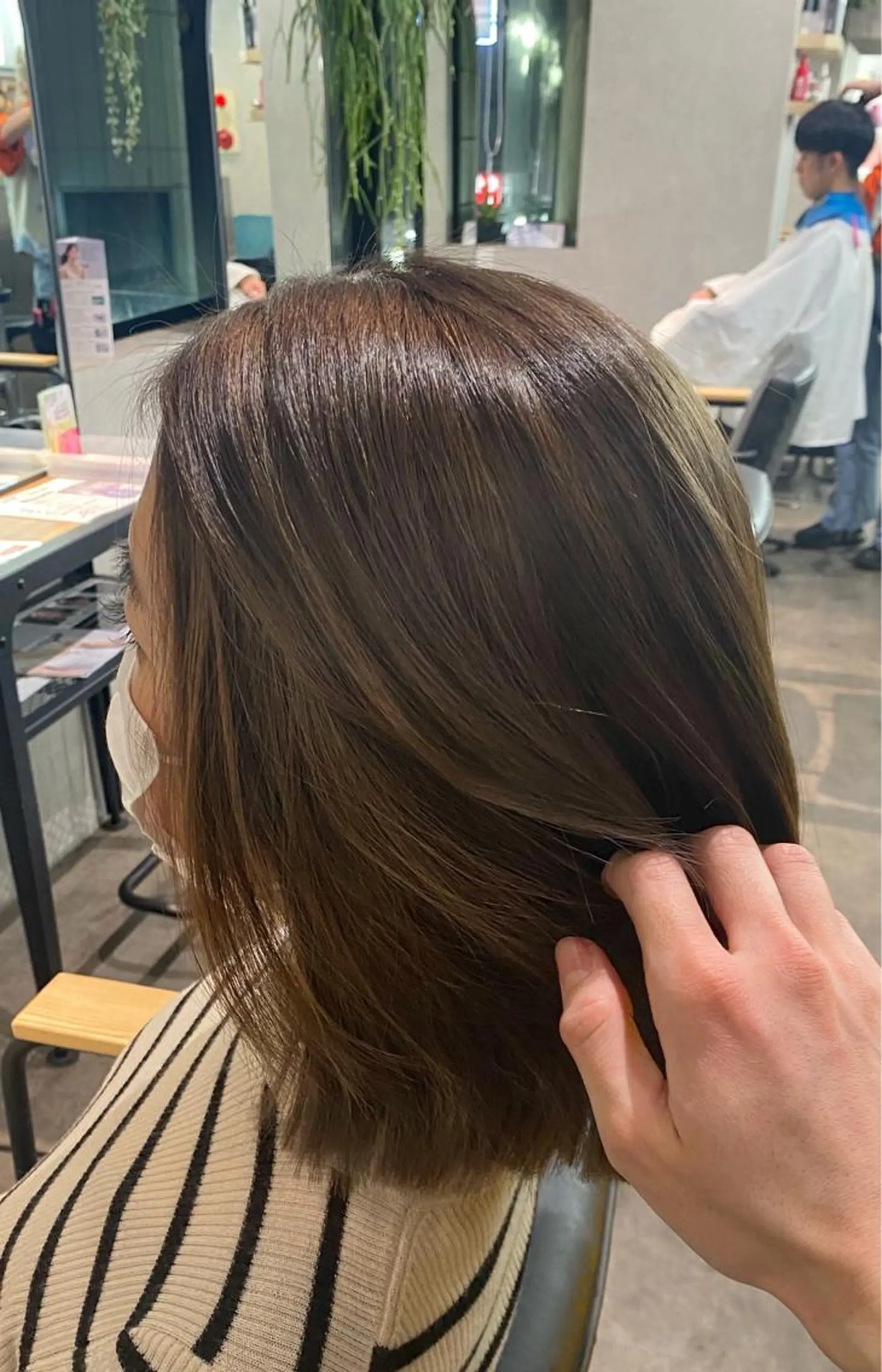 ミディアム カラー ヘアカラー お洒落カジュアル🍃 まなとのヘアスタイル